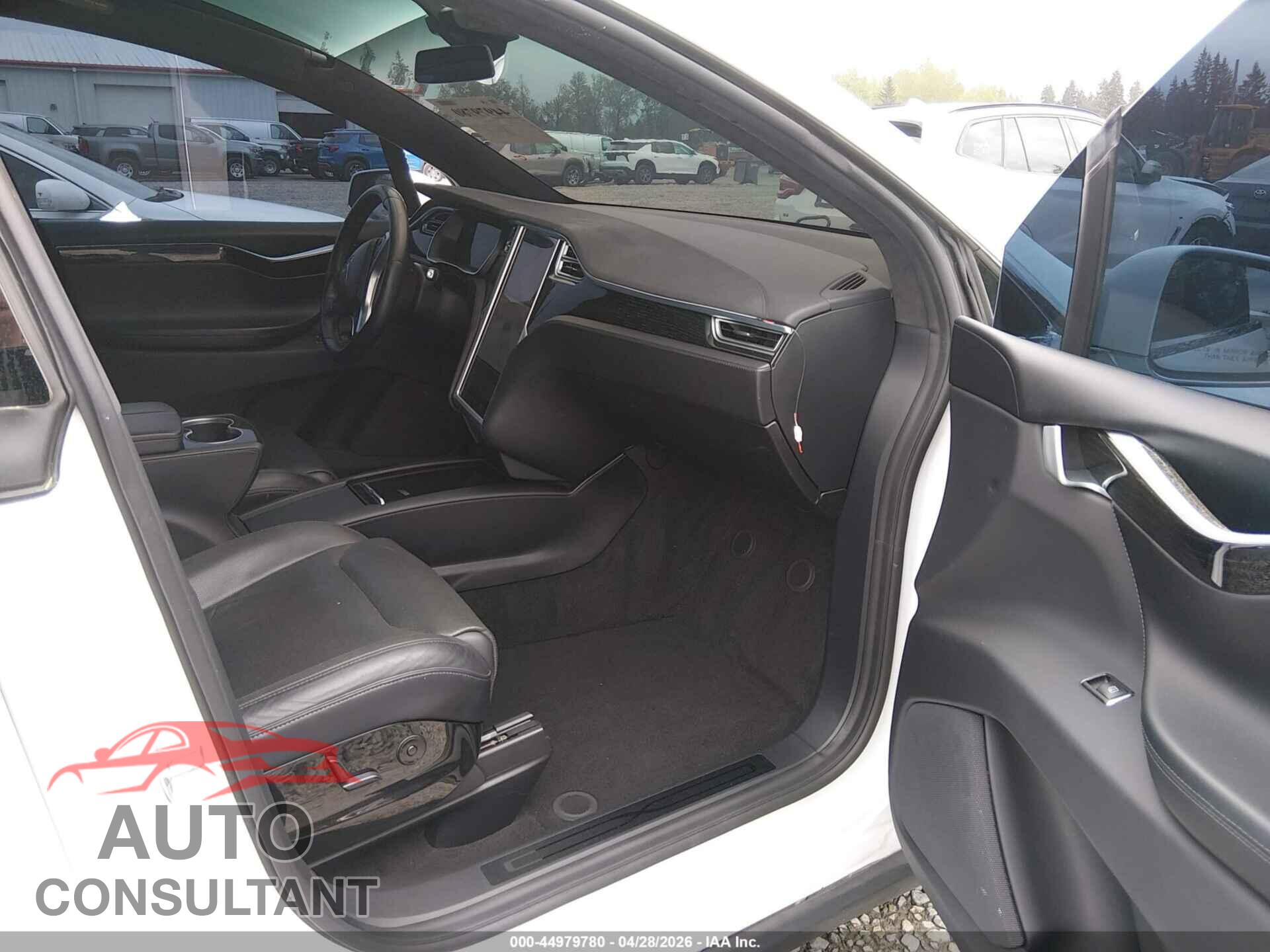 TESLA MODEL X 2016 - 5YJXCAE21GF014507