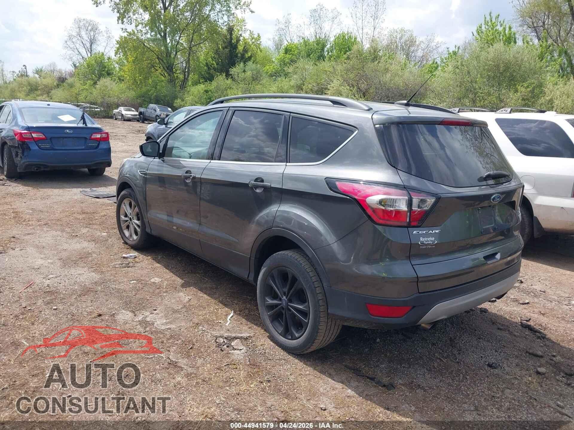 FORD ESCAPE 2017 - 1FMCU0GD7HUB87781