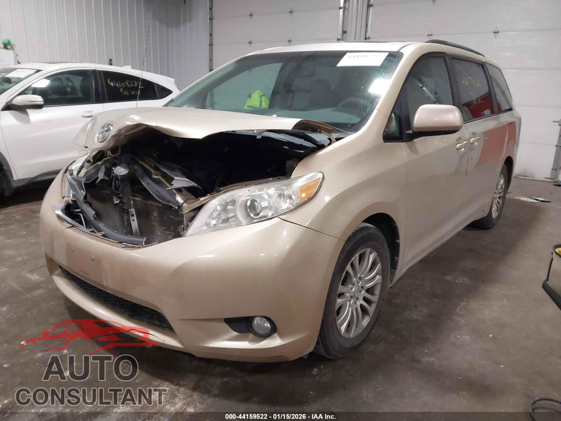 TOYOTA SIENNA 2013 - 5TDYK3DC8DS358422