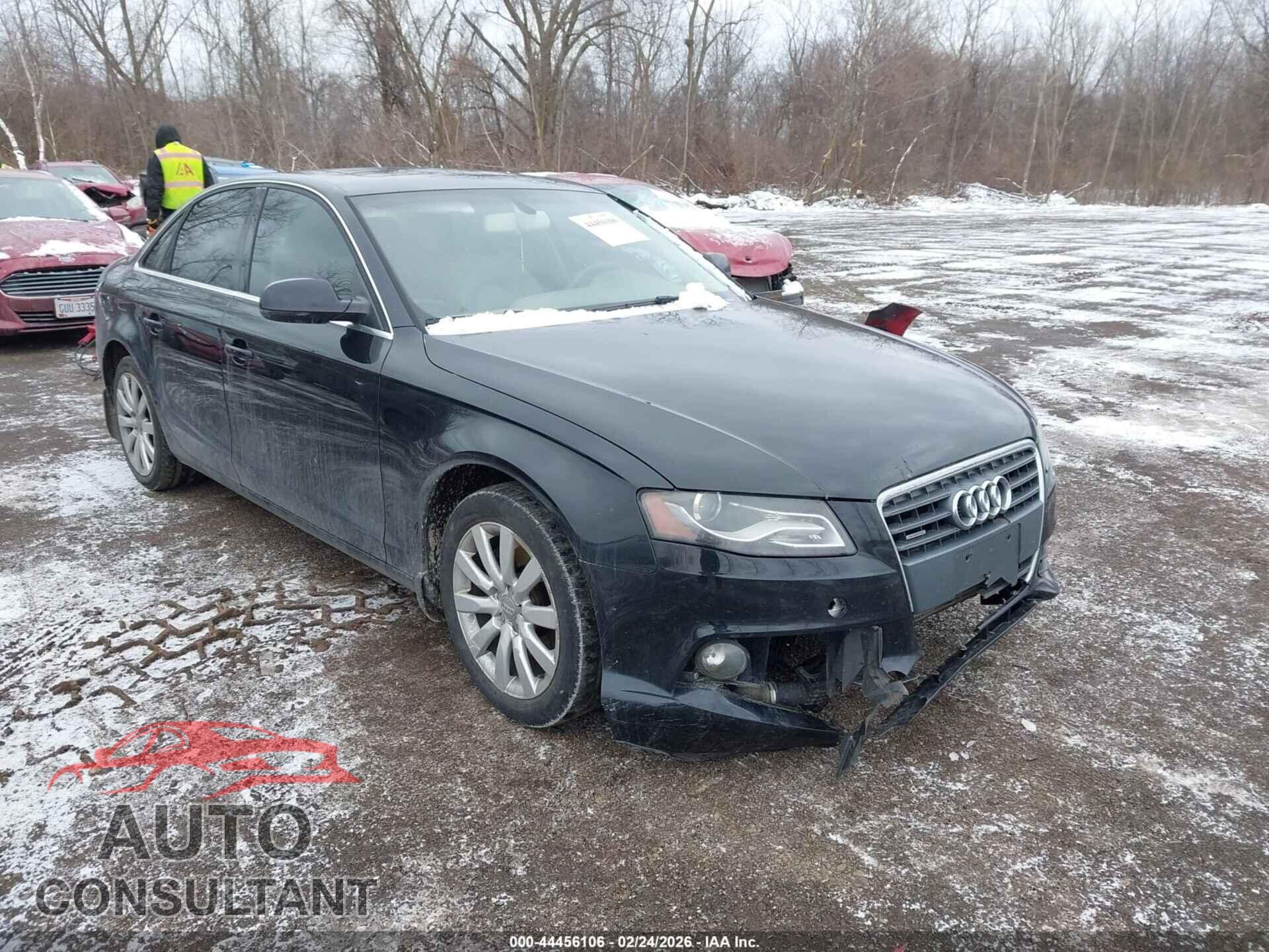 AUDI A4 2012 - WAUBFAFL0CA070446