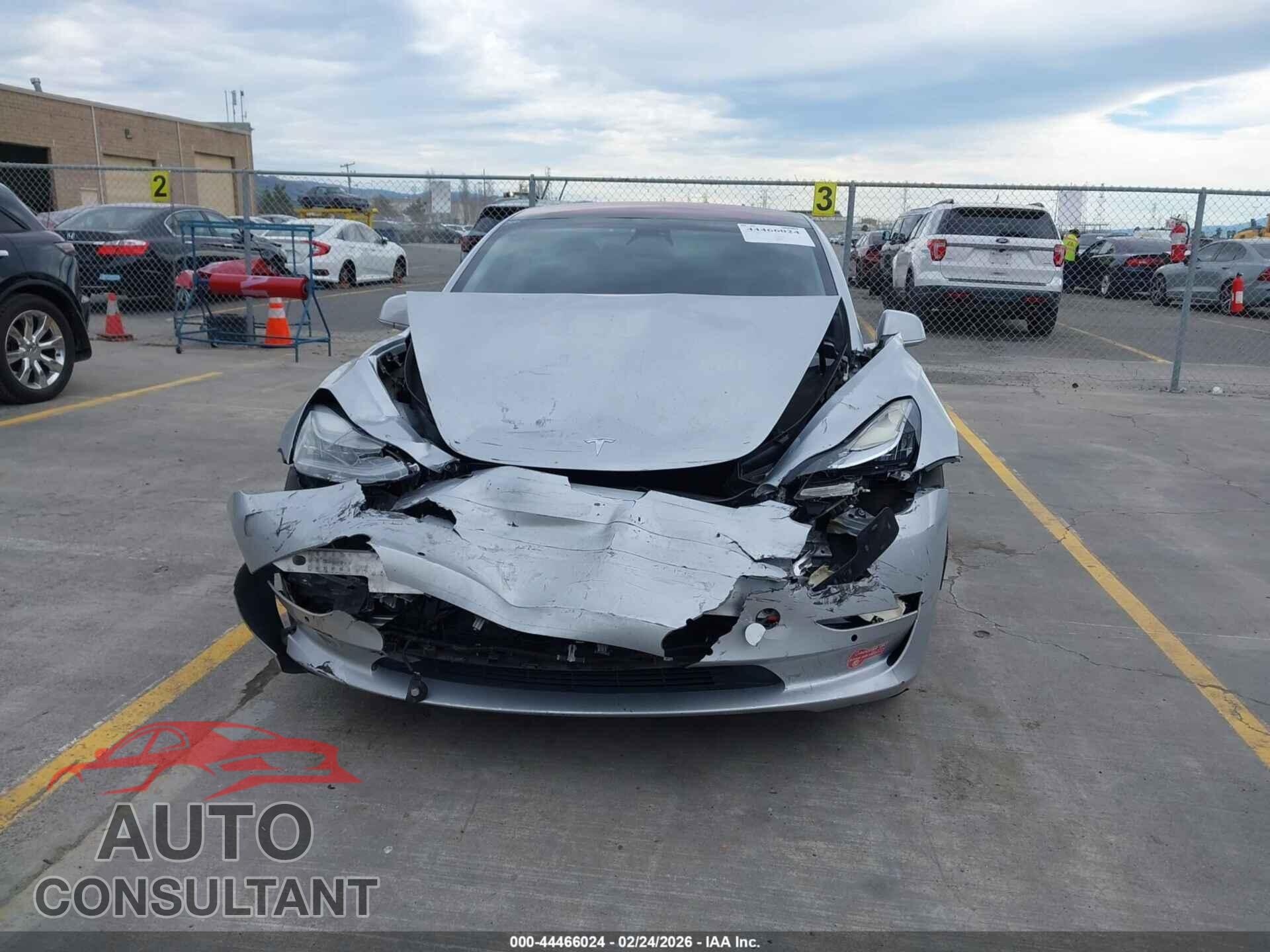 TESLA MODEL 3 2017 - 5YJ3E1EA3HF002876