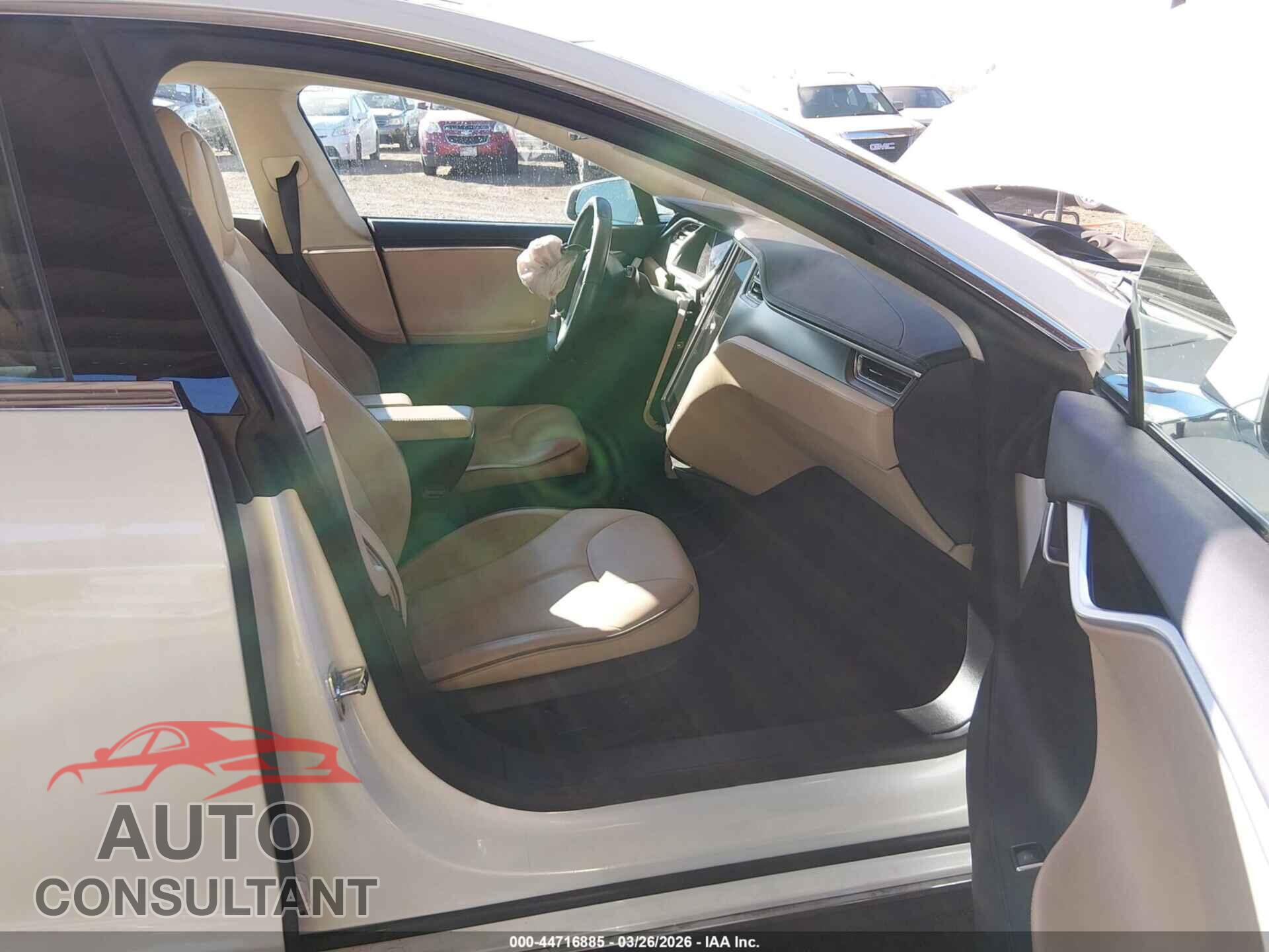 TESLA MODEL S 2012 - 5YJSA1DP2CFS00385
