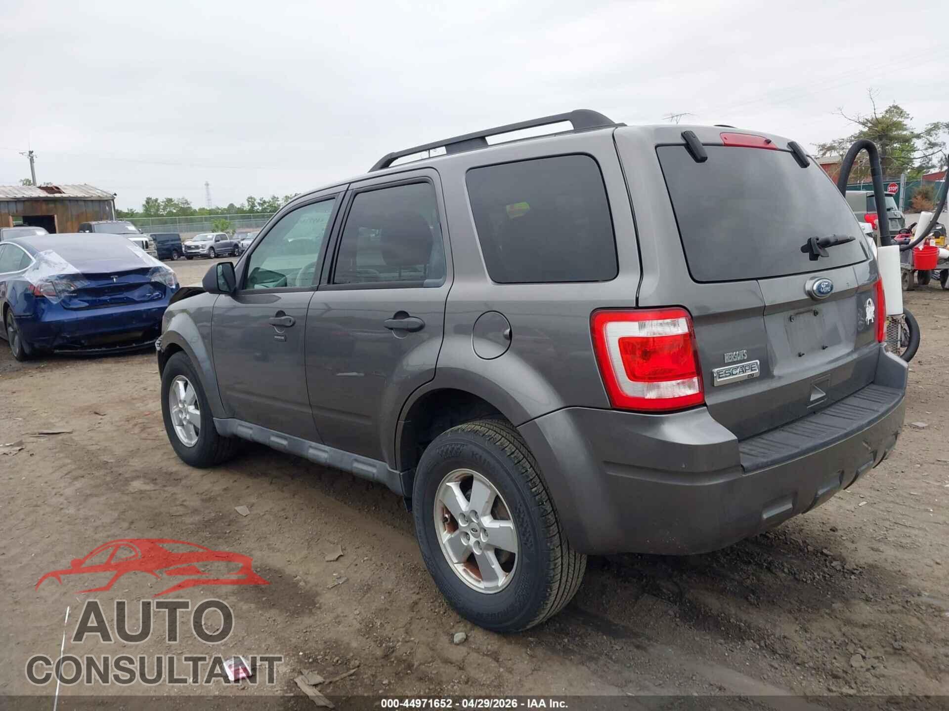 FORD ESCAPE 2010 - 1FMCU0D70AKB79358