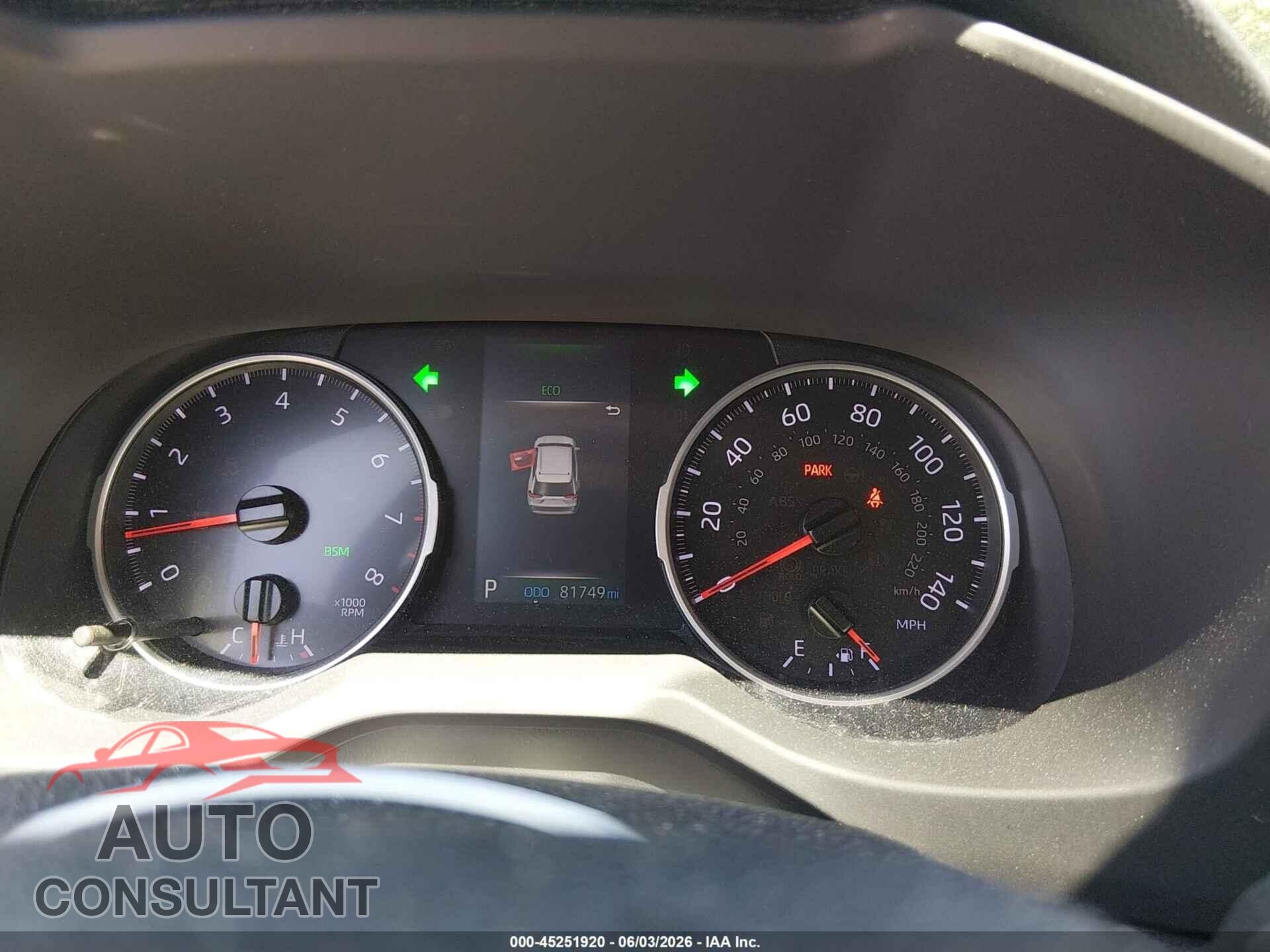 TOYOTA RAV4 2019 - JTMP1RFV4KD044825