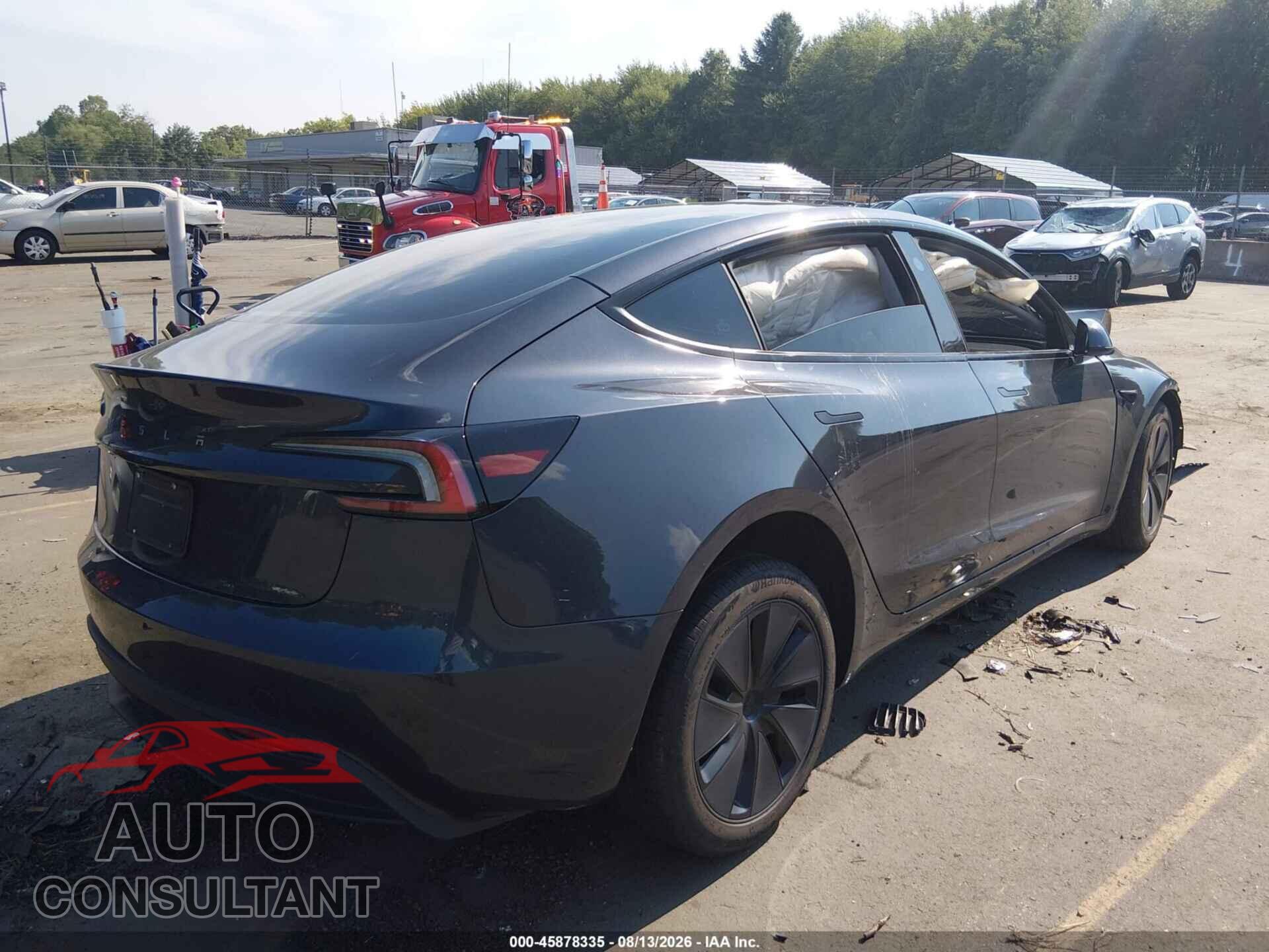 TESLA MODEL 3 2024 - 5YJ3E1EAXRF772462