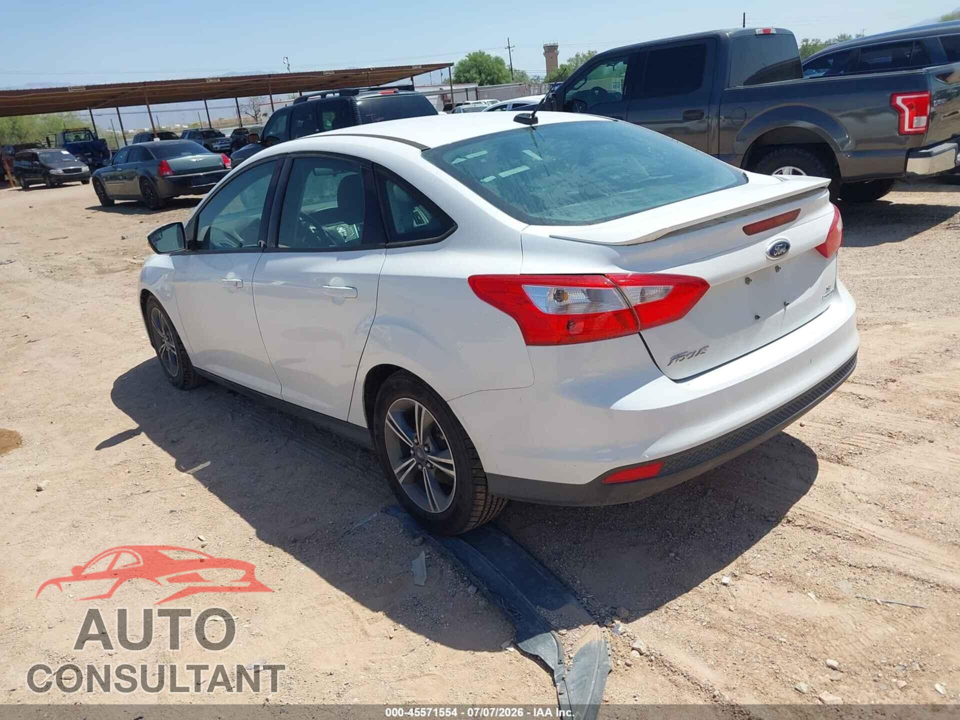 FORD FOCUS 2014 - 1FADP3F22EL224325