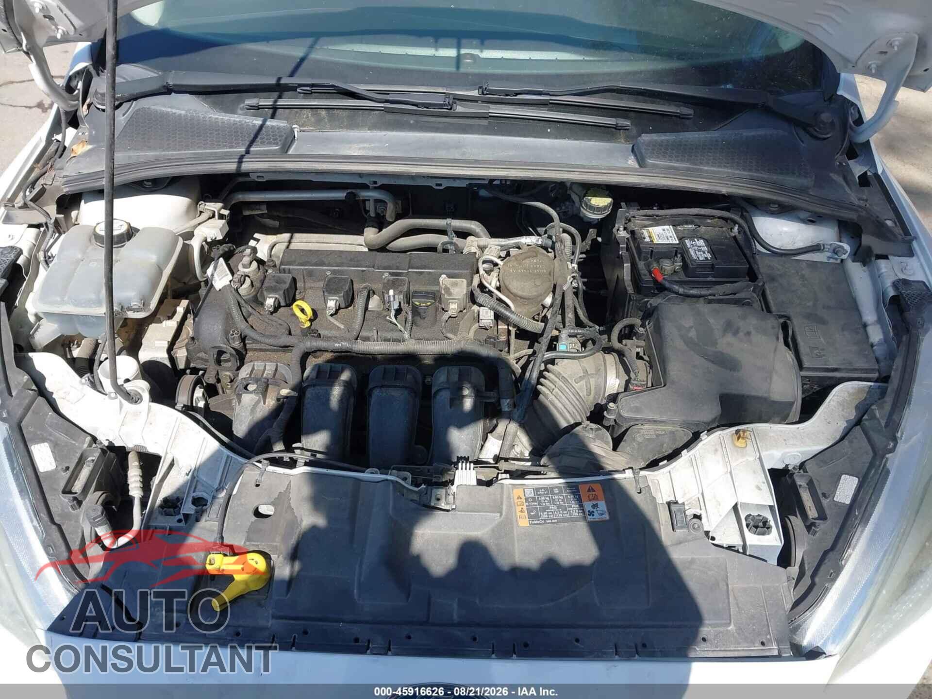 FORD FOCUS 2015 - 1FADP3E20FL358043