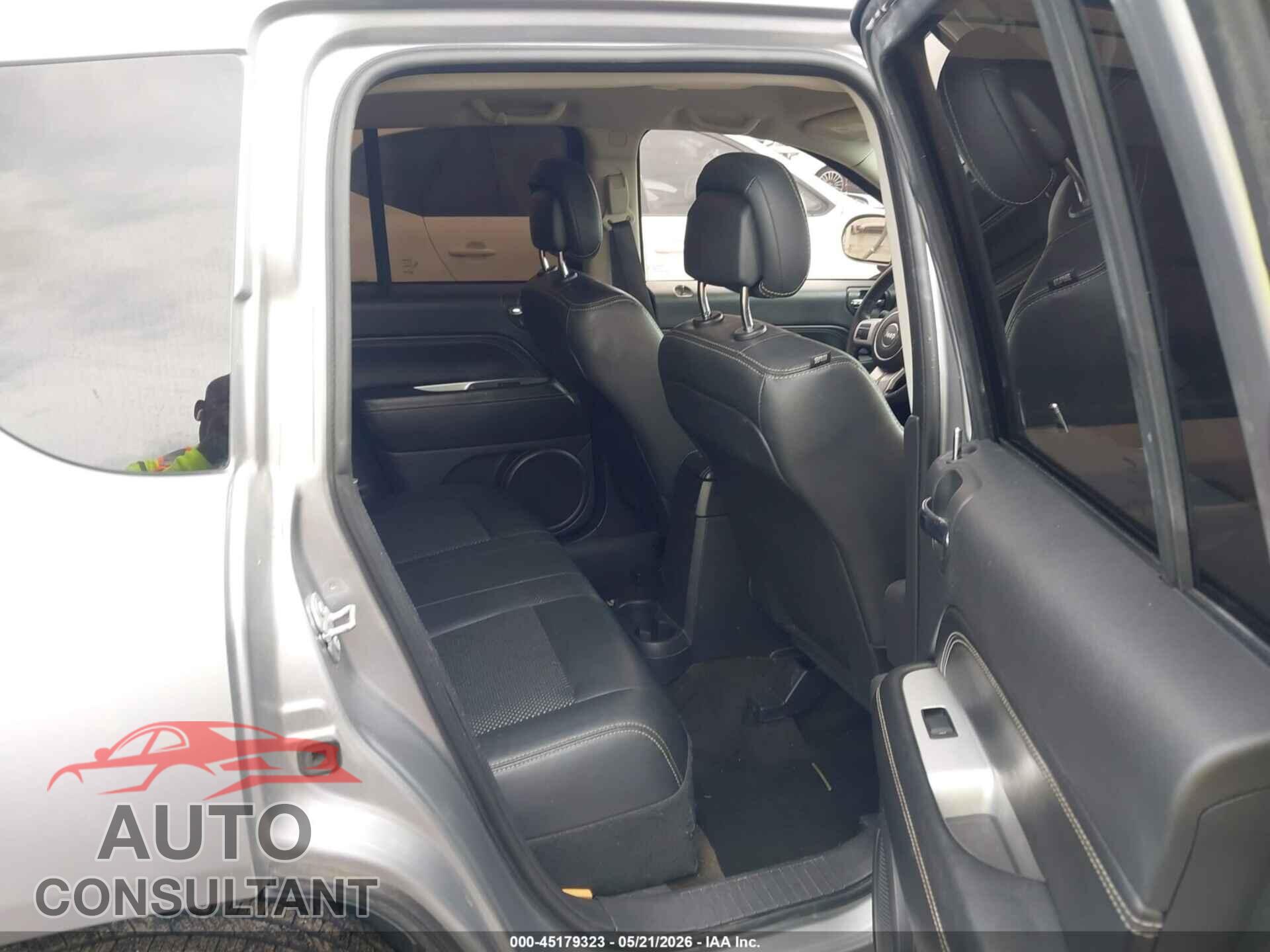 JEEP COMPASS 2017 - 1C4NJCEB3HD160196