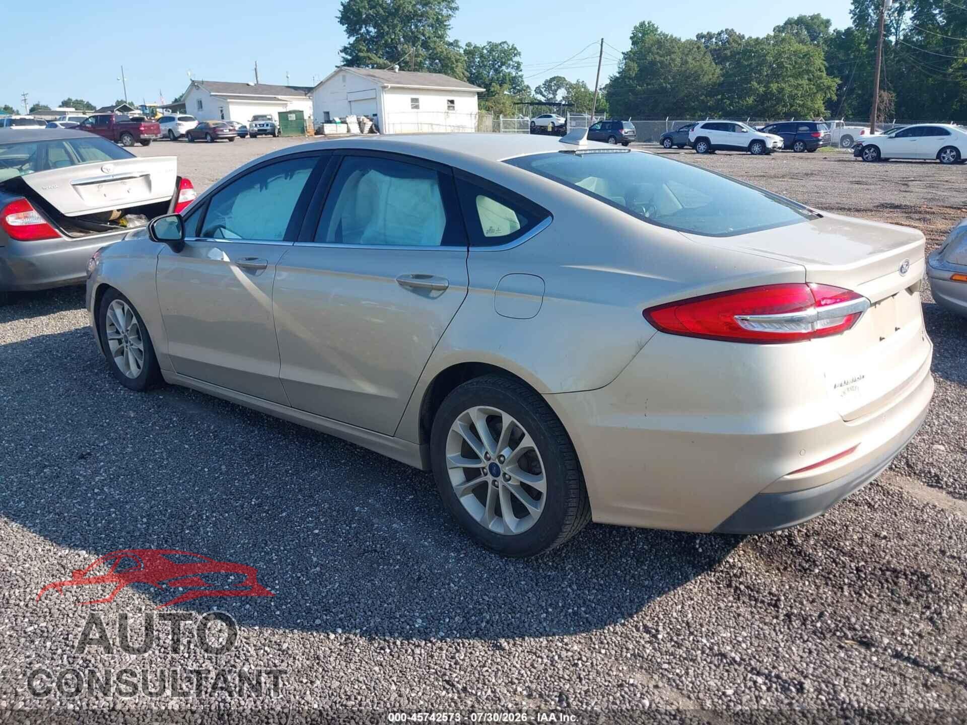 FORD FUSION 2019 - 3FA6P0HD2KR159883