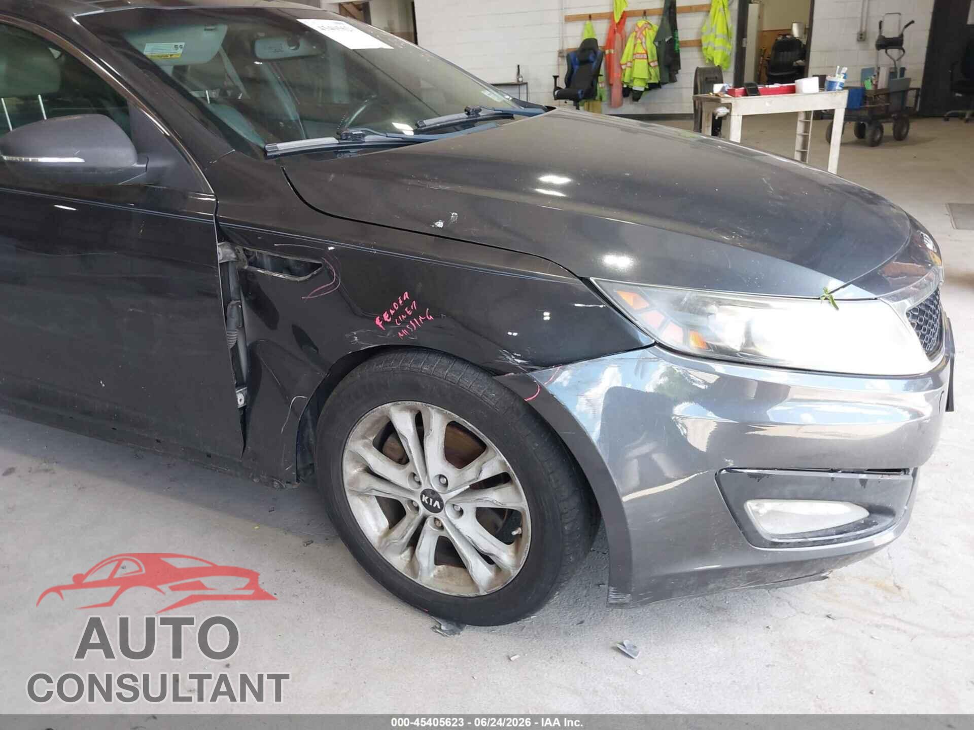 KIA OPTIMA 2011 - KNAGN4A73B5167555