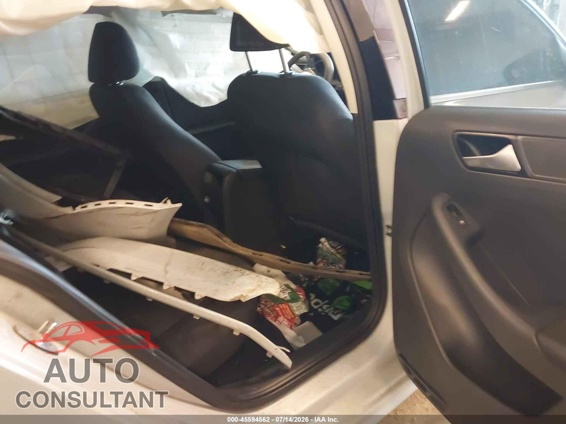 VOLKSWAGEN JETTA 2017 - 3VW2B7AJ1HM350911