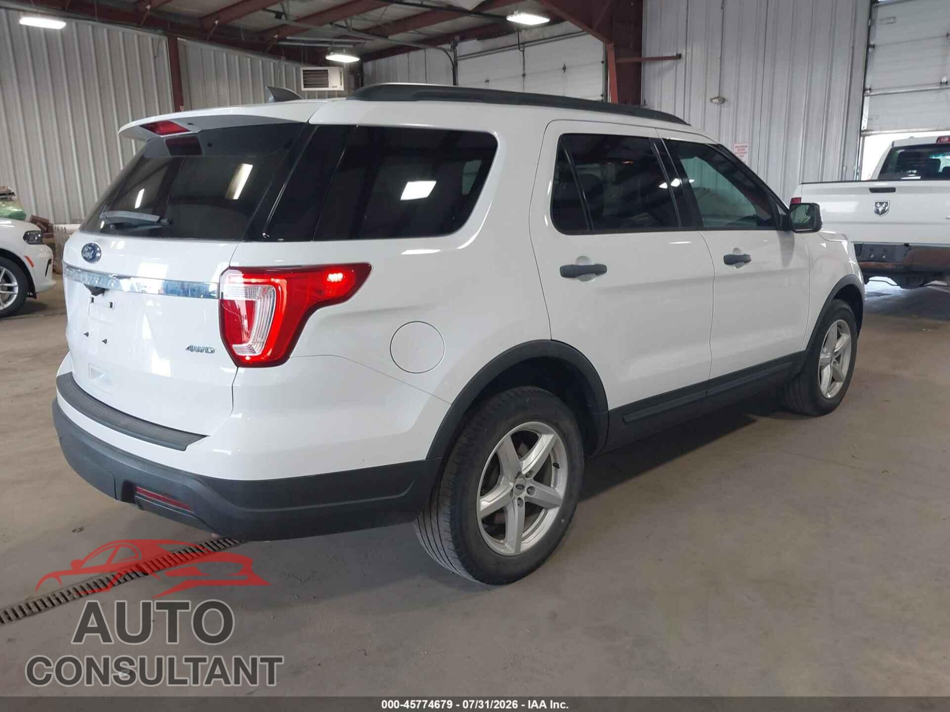 FORD EXPLORER 2018 - 1FM5K8B85JGB95275