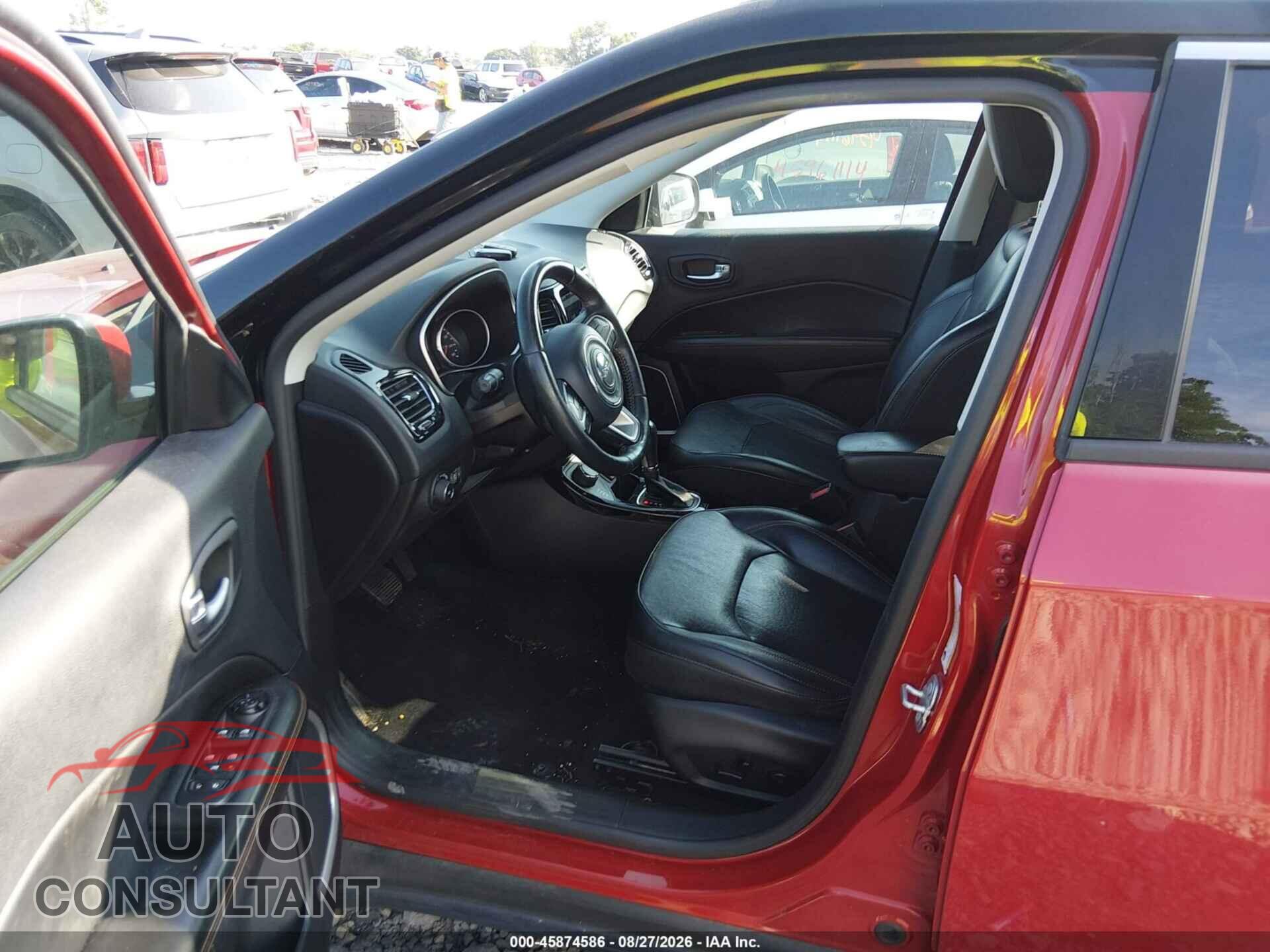 JEEP COMPASS 2018 - 3C4NJDCB1JT282211