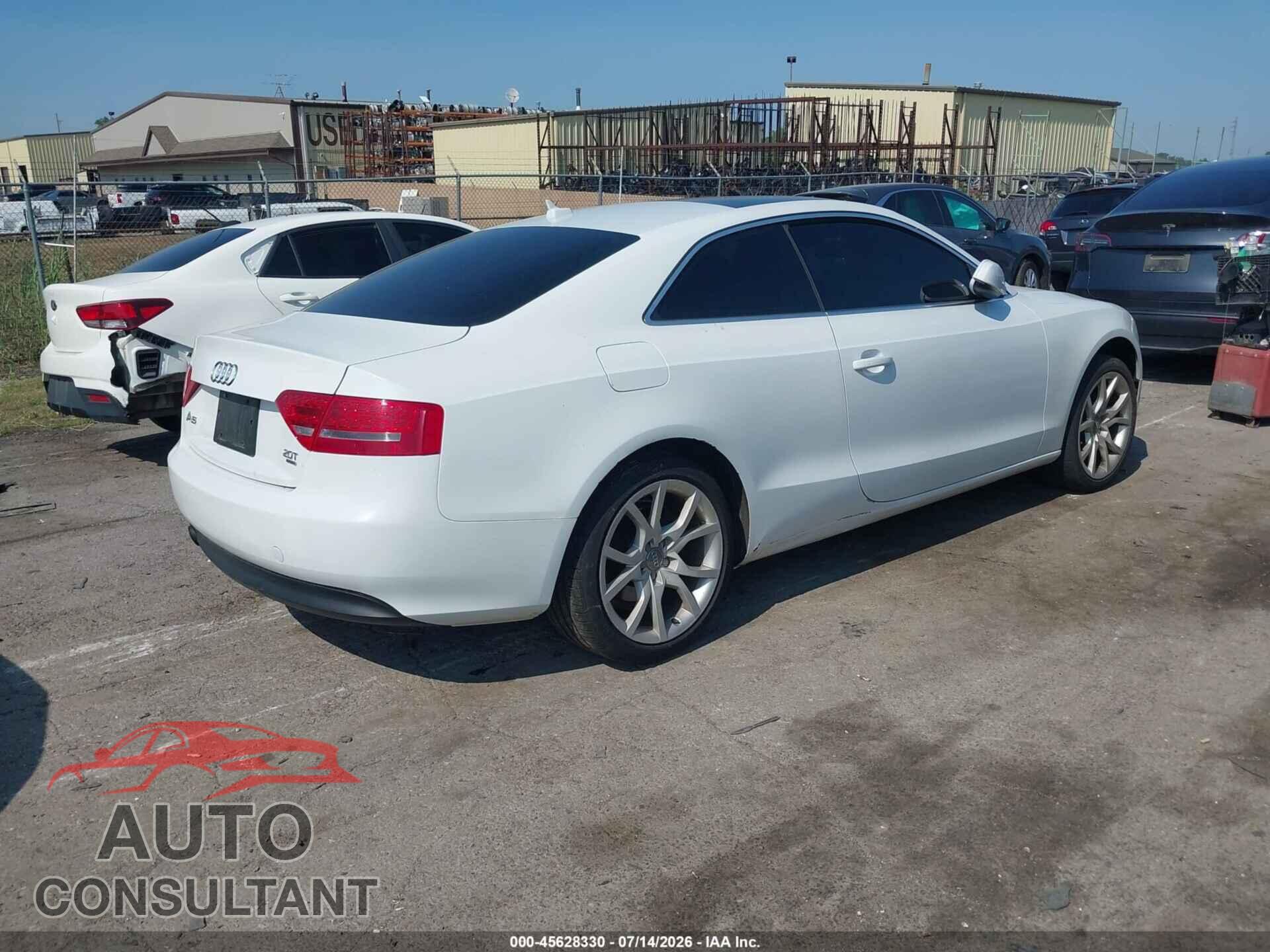 AUDI A5 2012 - WAULFAFR8CA004767