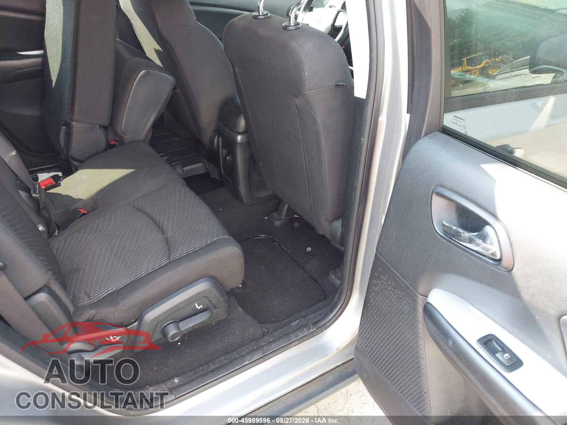 DODGE JOURNEY 2017 - 3C4PDCBG7HT588833