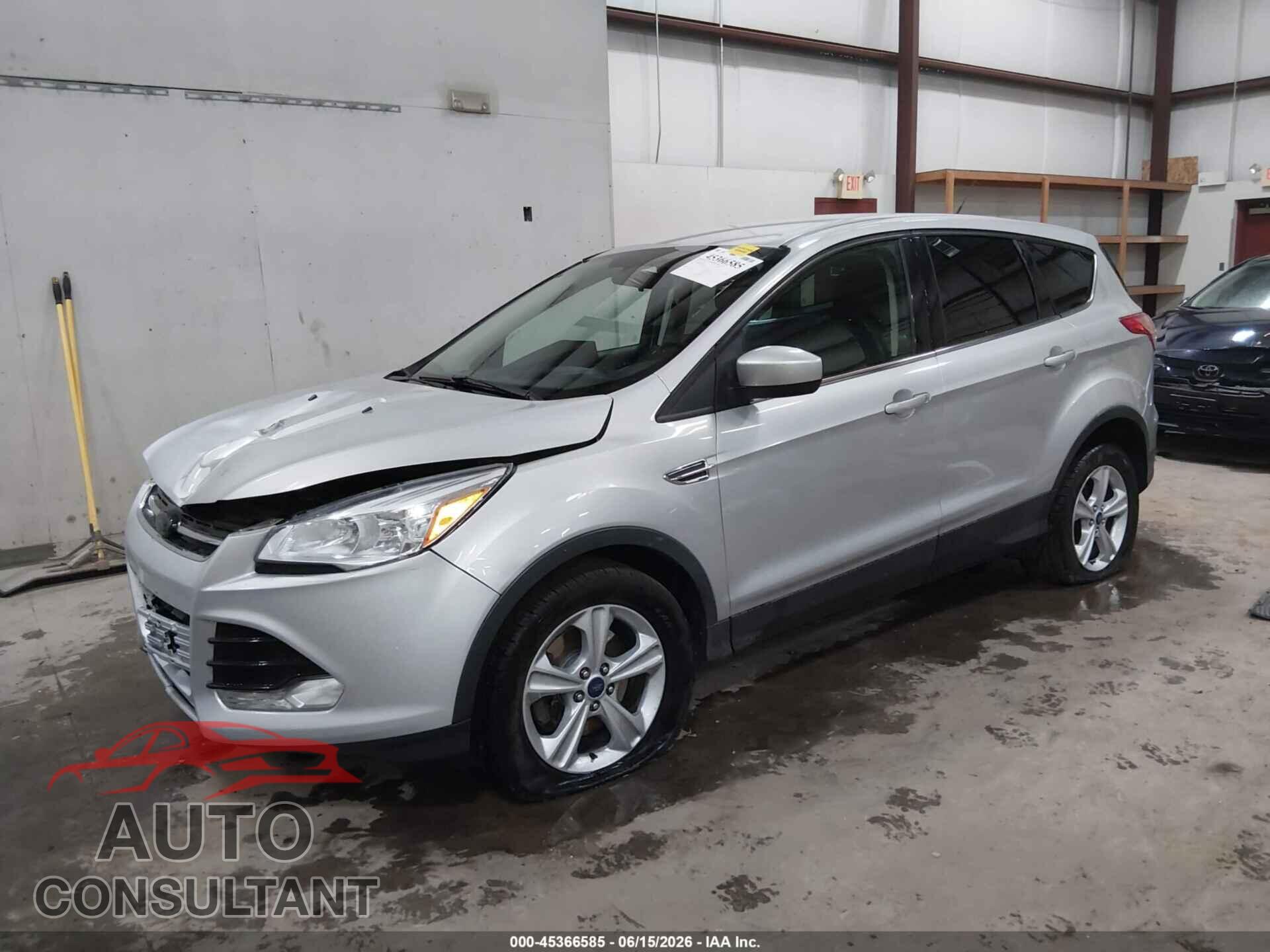 FORD ESCAPE 2015 - 1FMCU9G98FUC44194