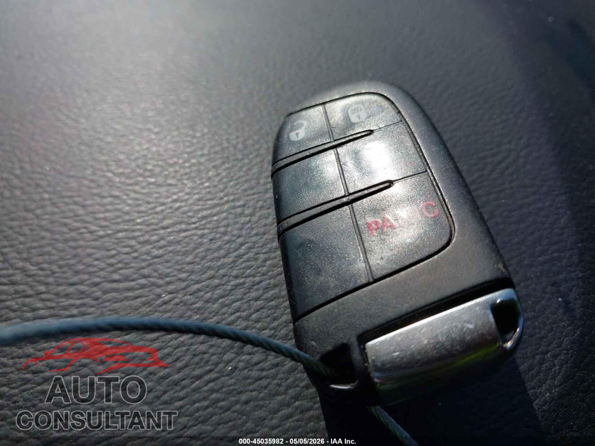 DODGE DURANGO 2018 - 1C4RDHAG1JC438984