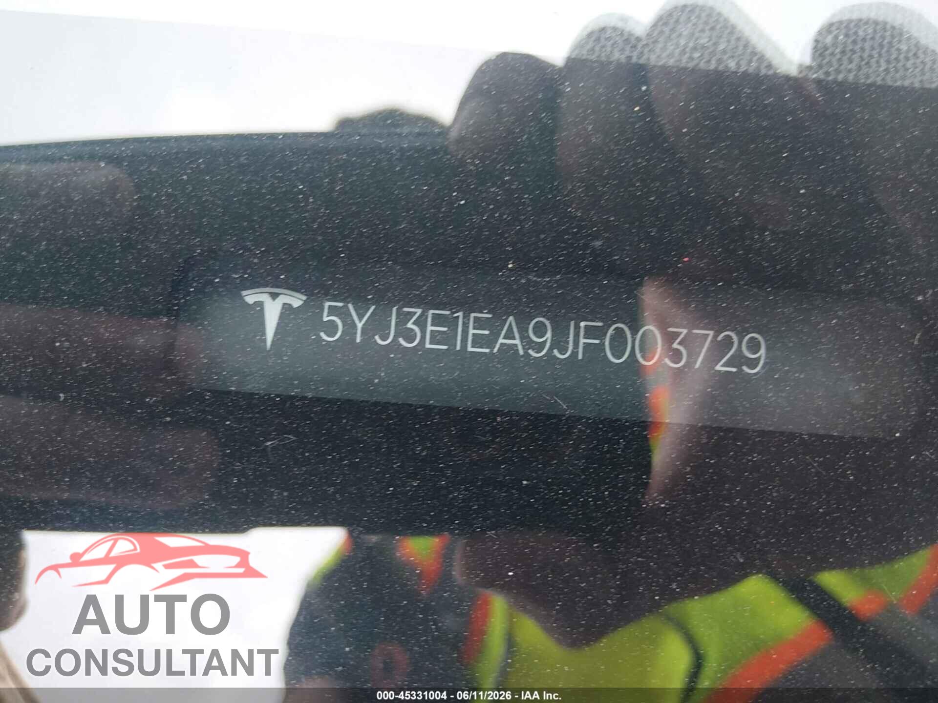 TESLA MODEL 3 2018 - 5YJ3E1EA9JF003729