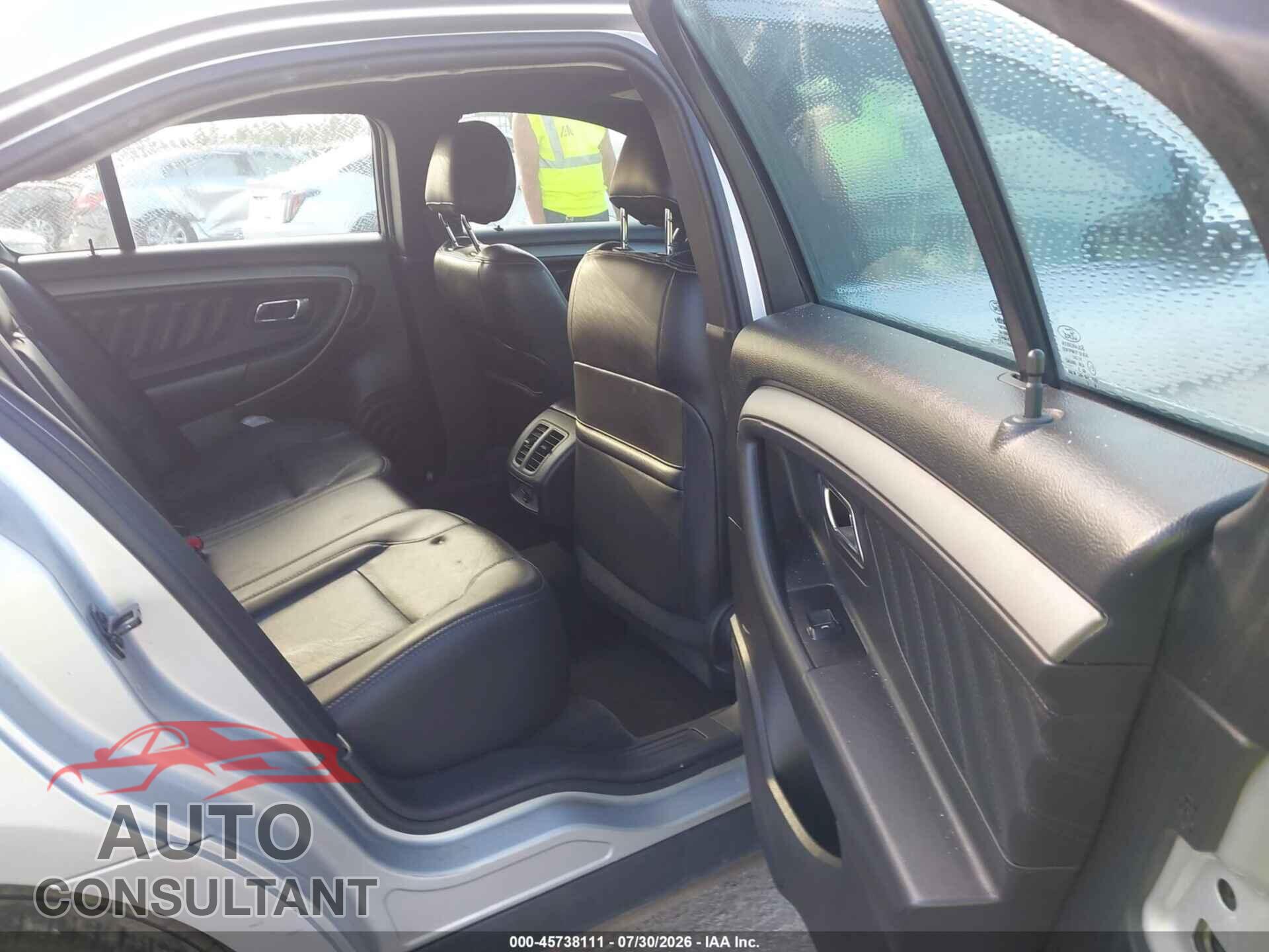 FORD TAURUS 2014 - 1FAHP2E84EG134152