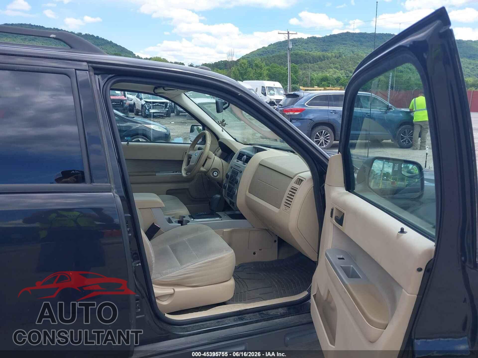 FORD ESCAPE 2012 - 1FMCU9DG3CKC34652