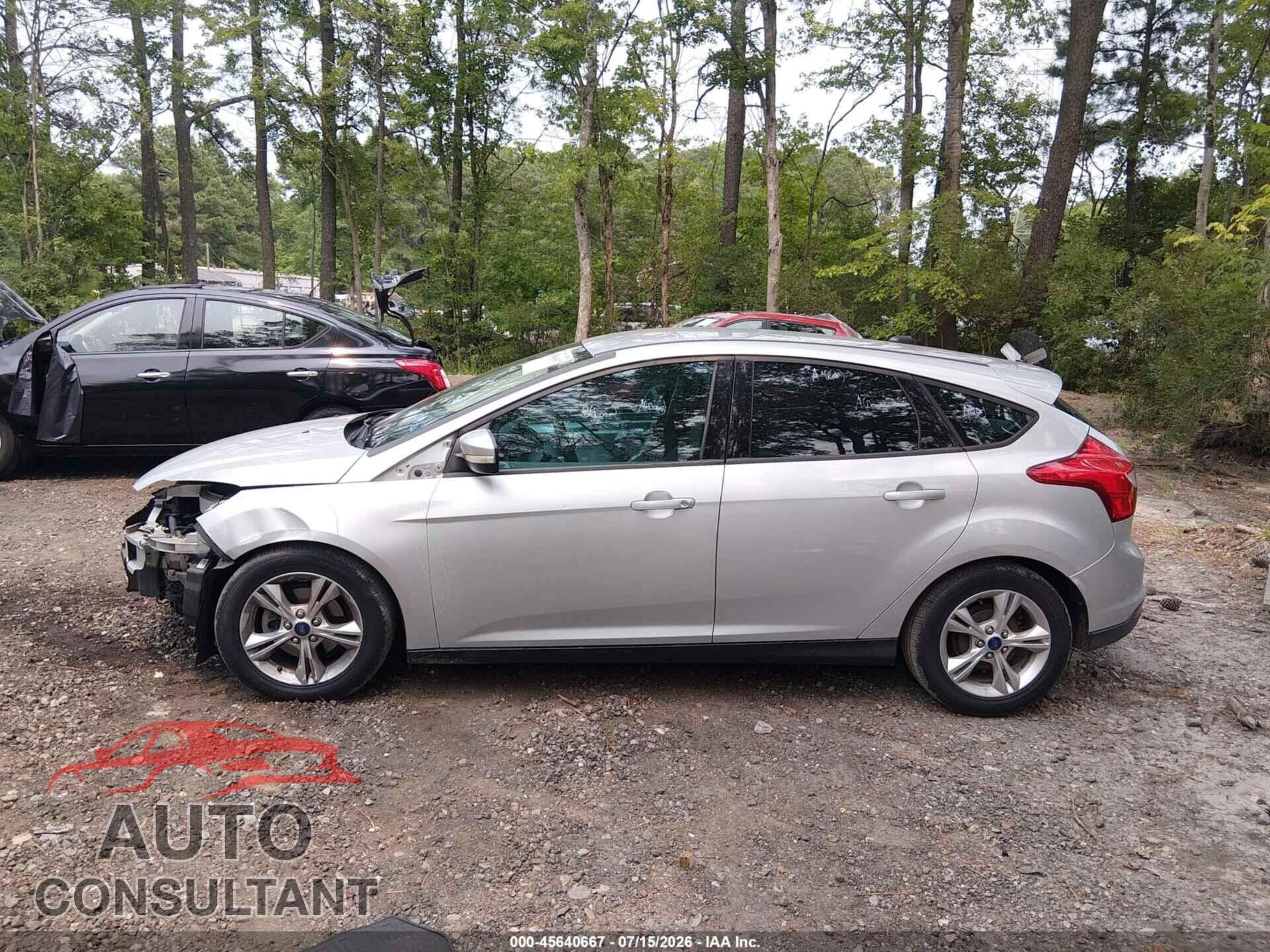 FORD FOCUS 2014 - 1FADP3K23EL329297