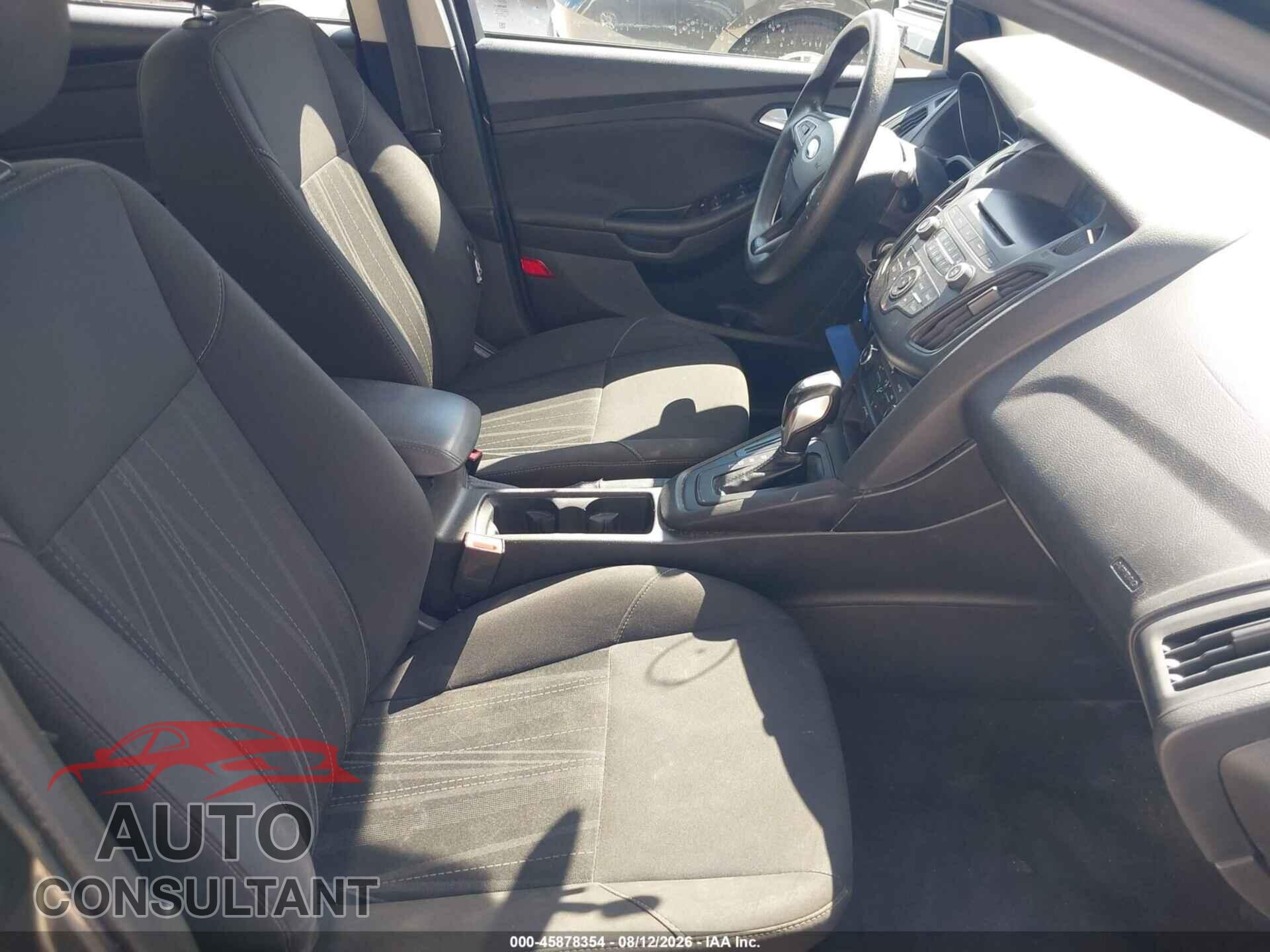FORD FOCUS 2016 - 1FADP3F28GL346285