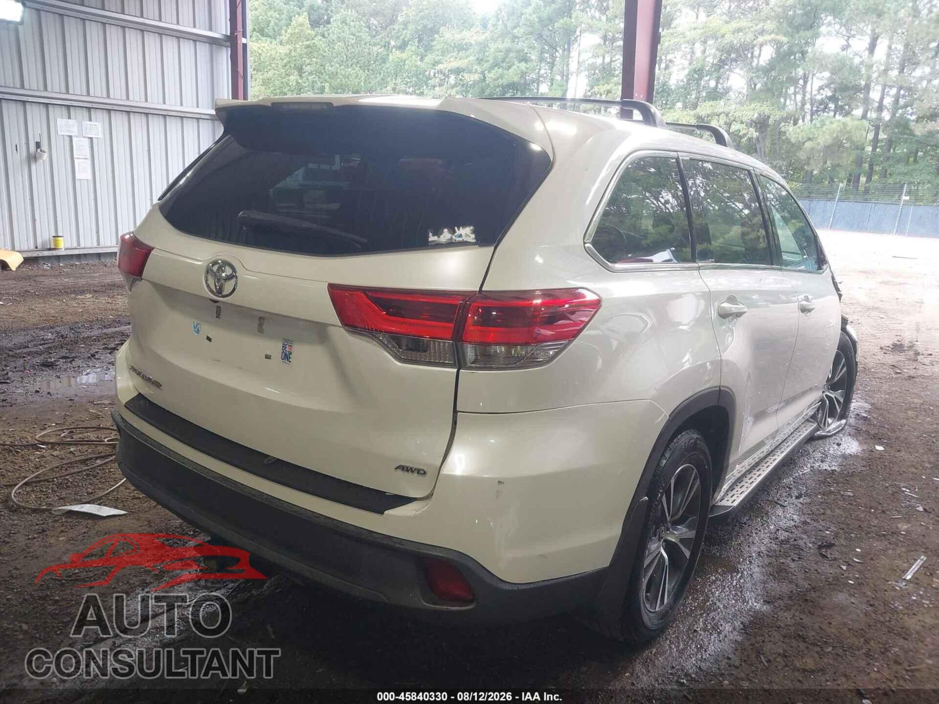 TOYOTA HIGHLANDER 2017 - 5TDBZRFH0HS366078