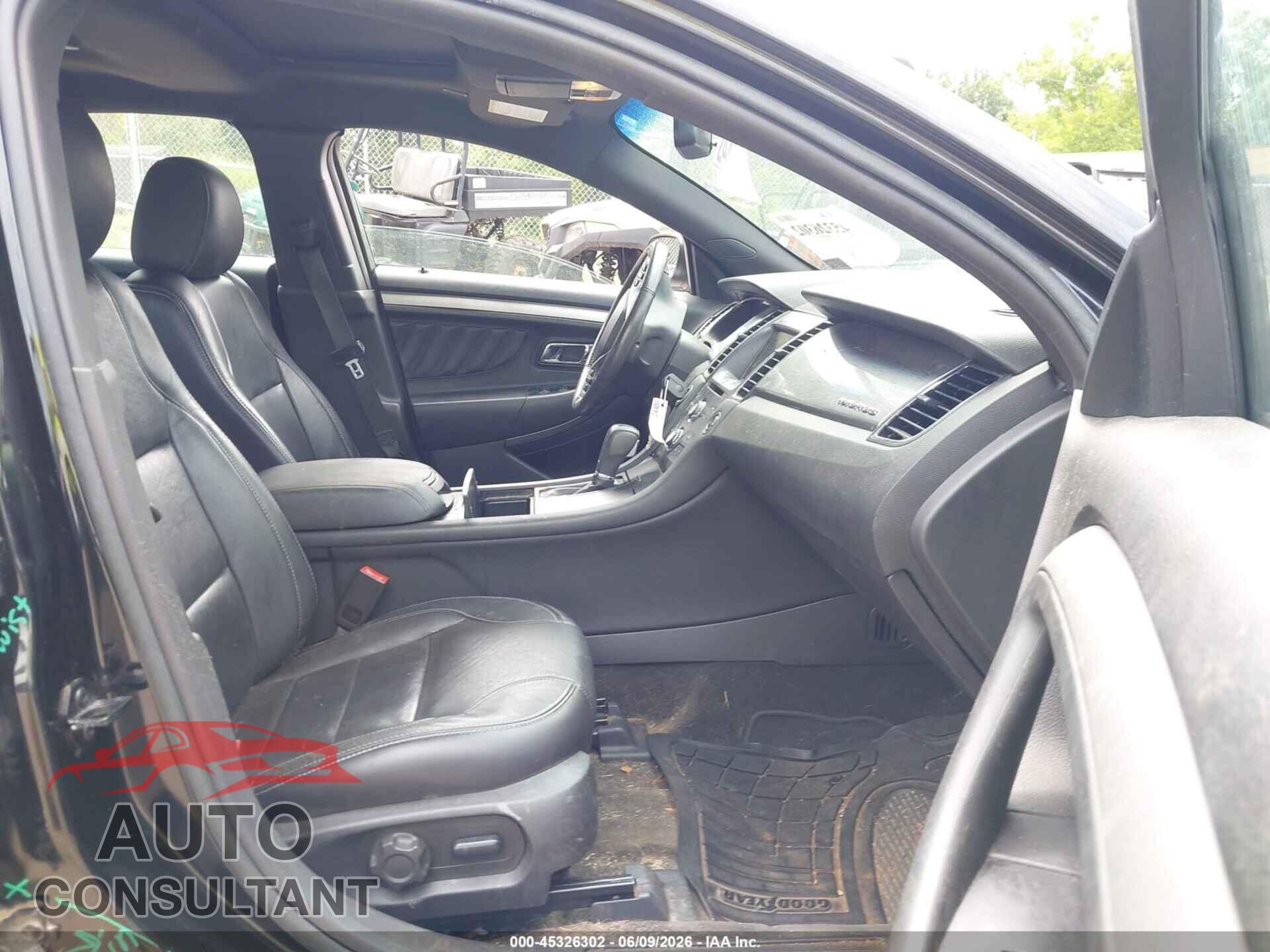 FORD TAURUS 2014 - 1FAHP2H81EG181831
