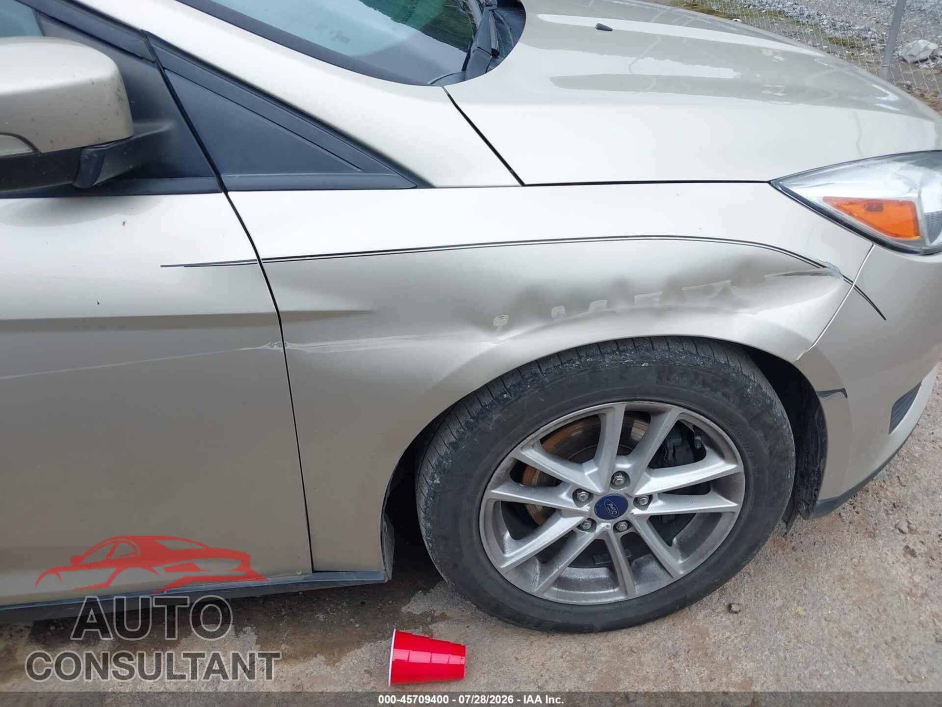 FORD FOCUS 2017 - 1FADP3F25HL213582
