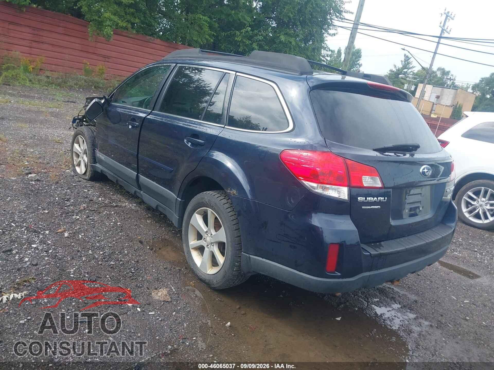 SUBARU OUTBACK 2013 - 4S4BRBCC0D3300685