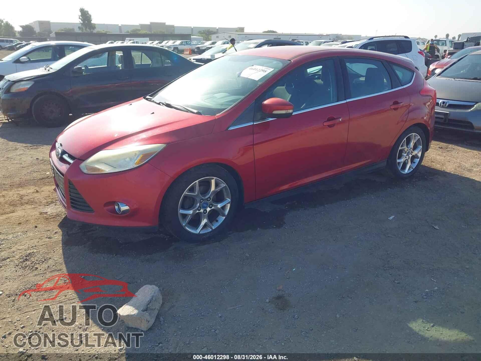 FORD FOCUS 2012 - 1FAHP3M25CL105105