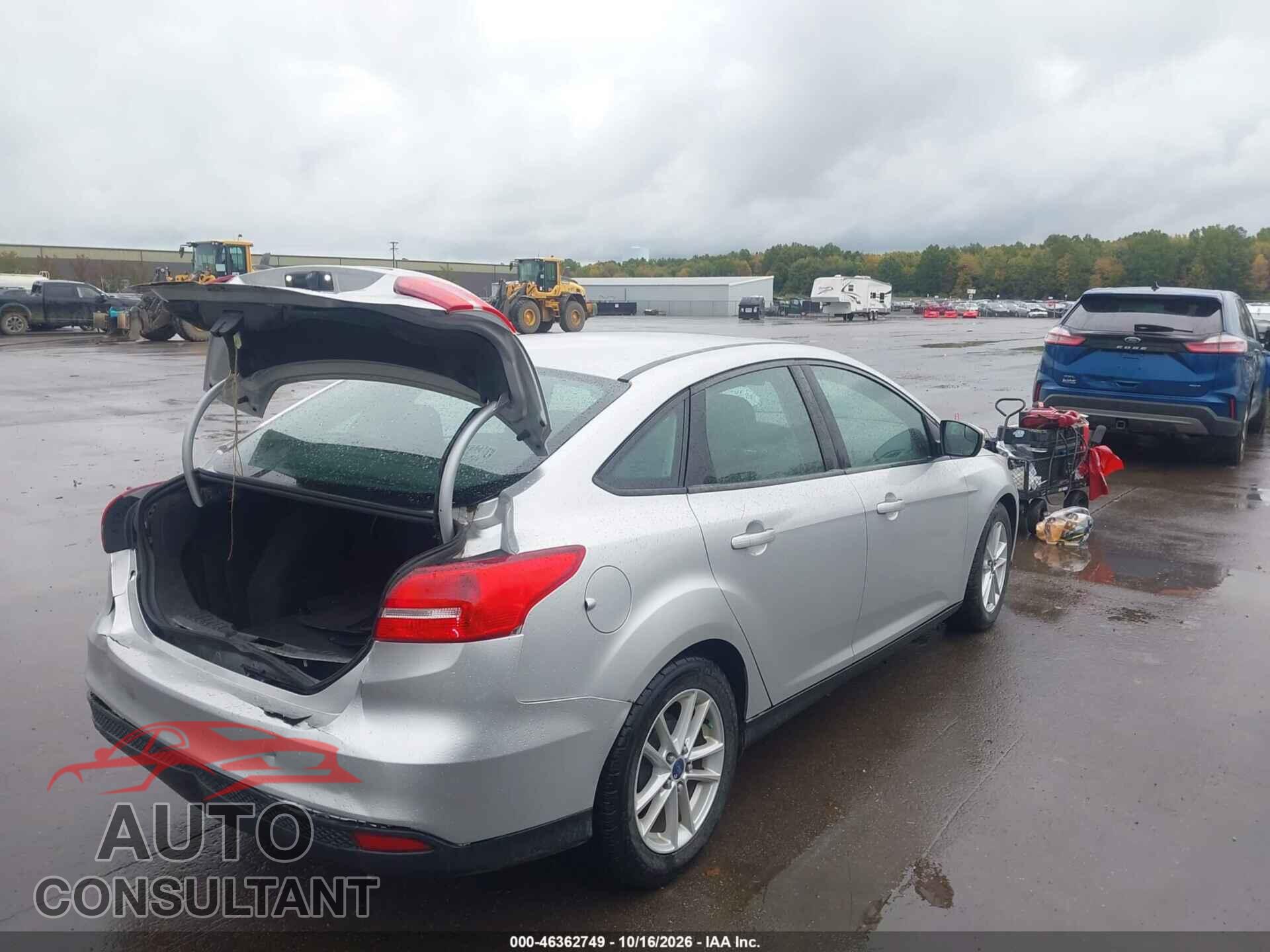 FORD FOCUS 2017 - 1FADP3F23HL340167