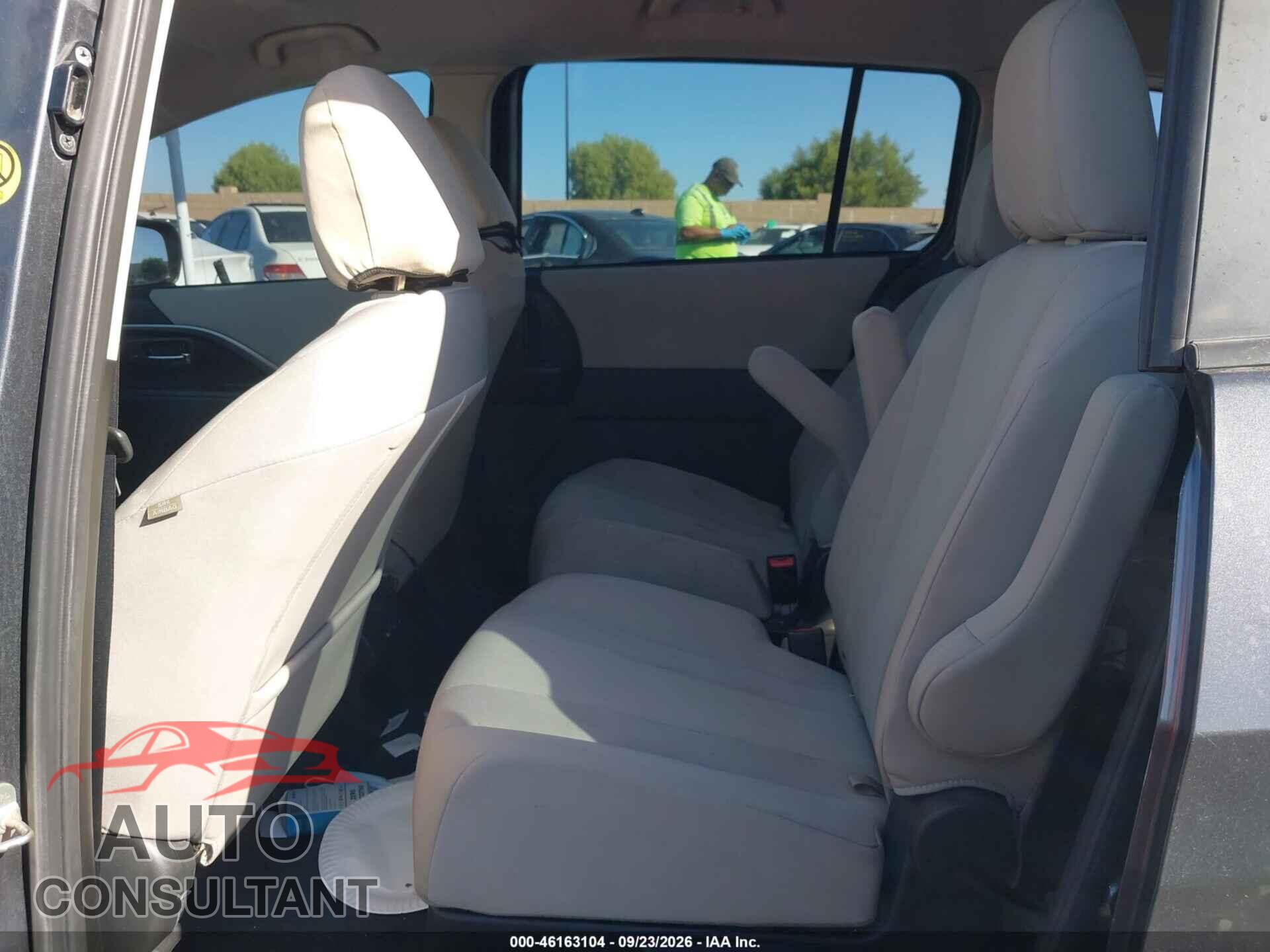 MAZDA MAZDA5 2014 - JM1CW2BL4E0164986