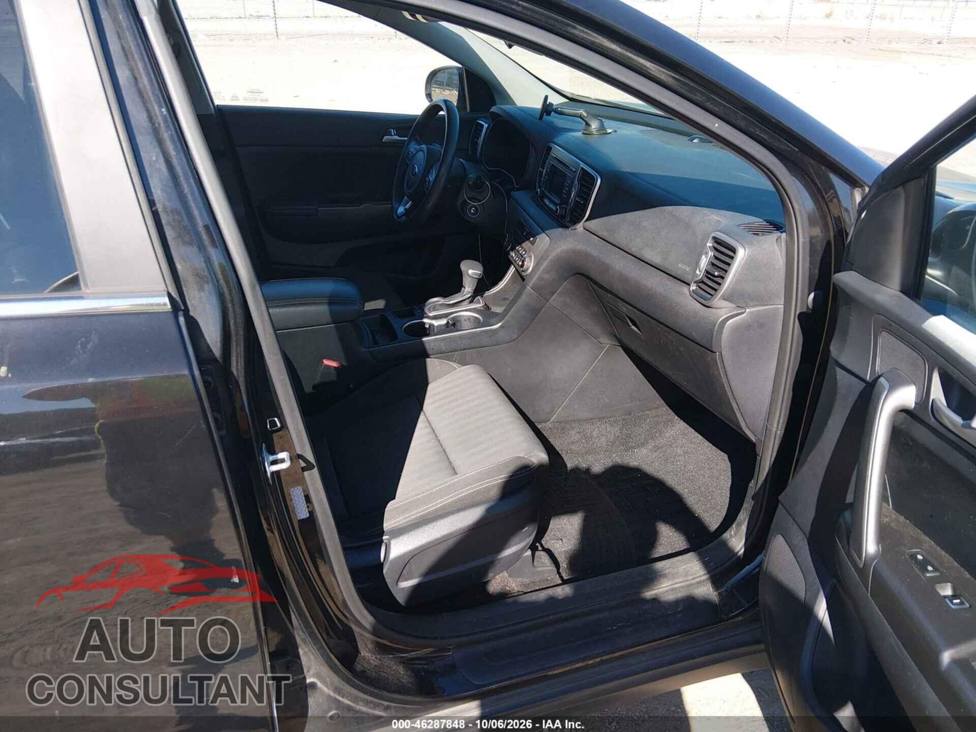 KIA SPORTAGE 2017 - KNDPMCAC5H7034127