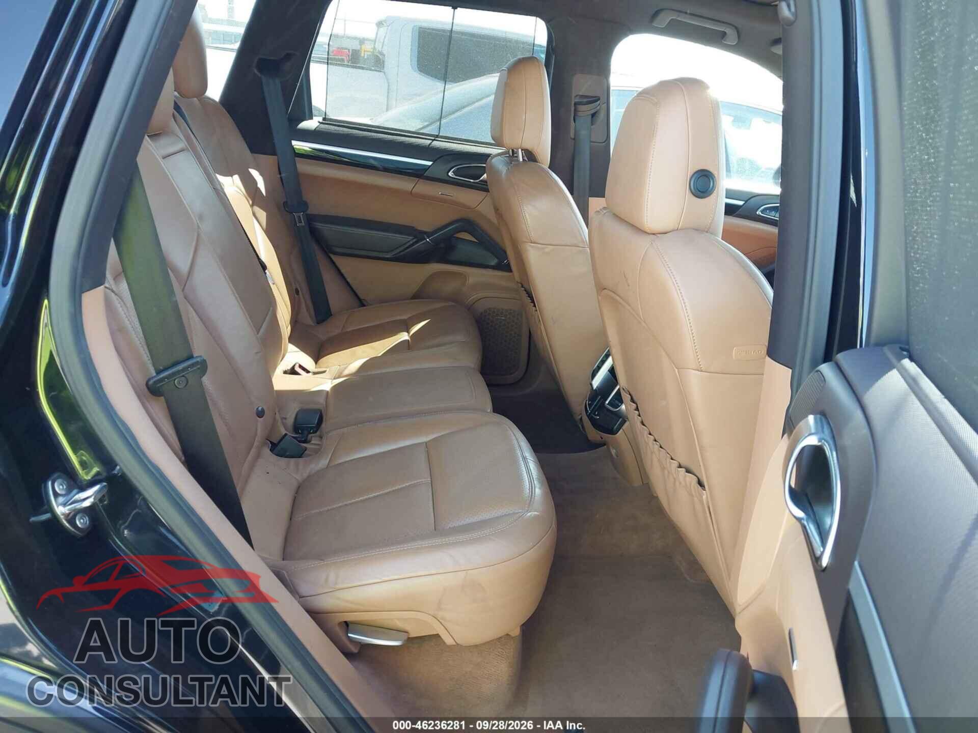 PORSCHE CAYENNE 2012 - WP1AA2A21CLA08994