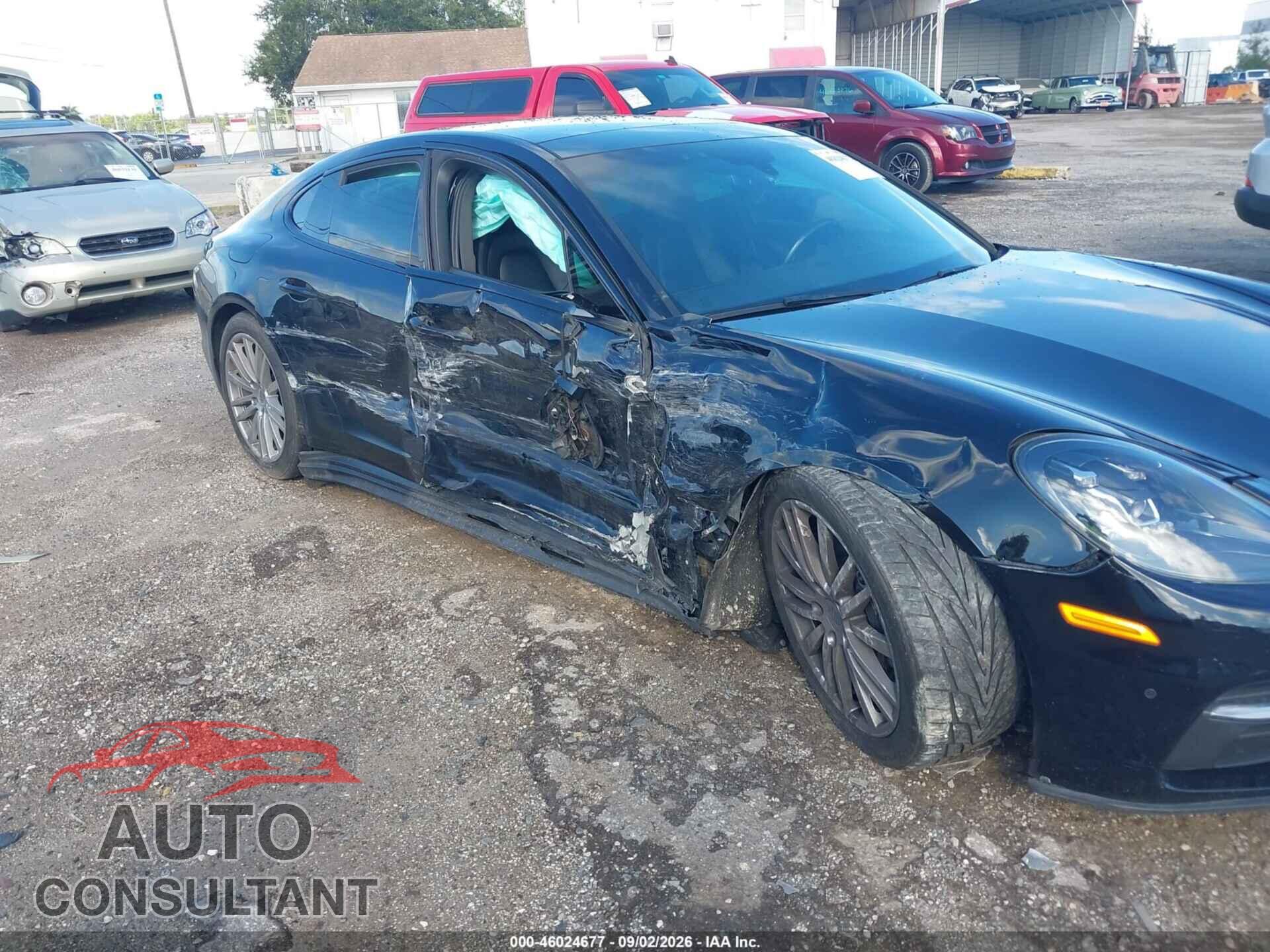 PORSCHE PANAMERA 2017 - WP0AA2A74HL100721