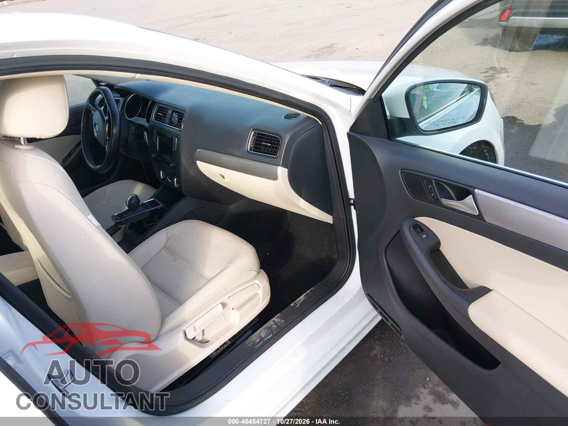 VOLKSWAGEN JETTA 2017 - 3VWDB7AJ9HM209951