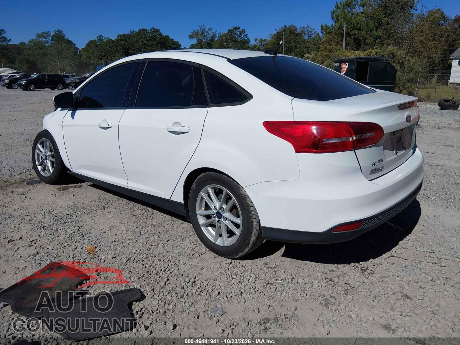 FORD FOCUS 2017 - 1FADP3F26HL309365