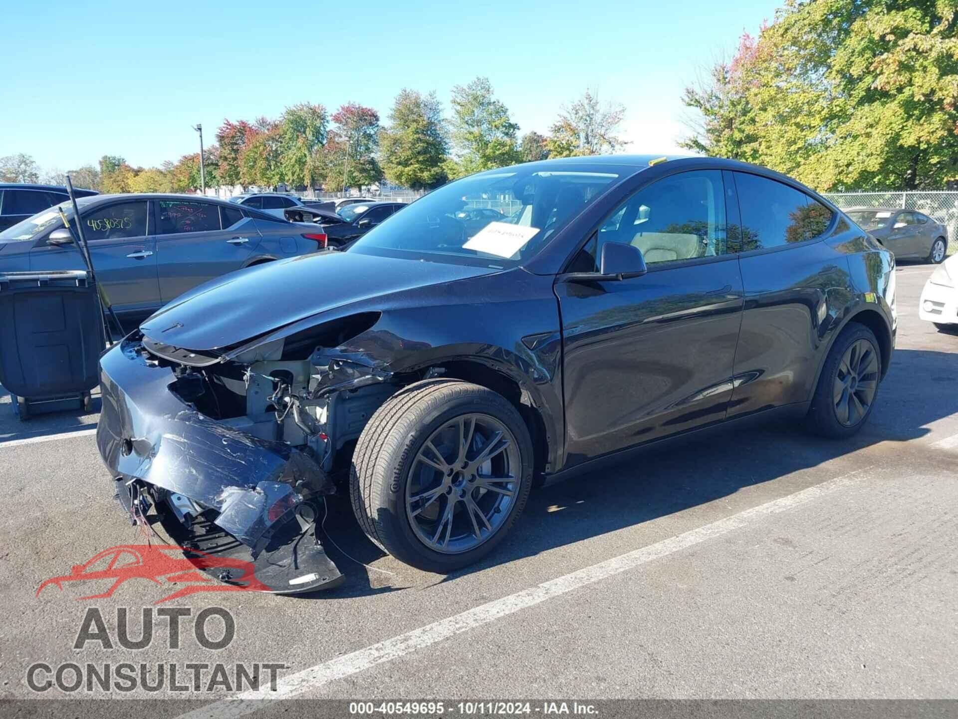 TESLA MODEL Y 2024 - 7SAYGDED0RF178607