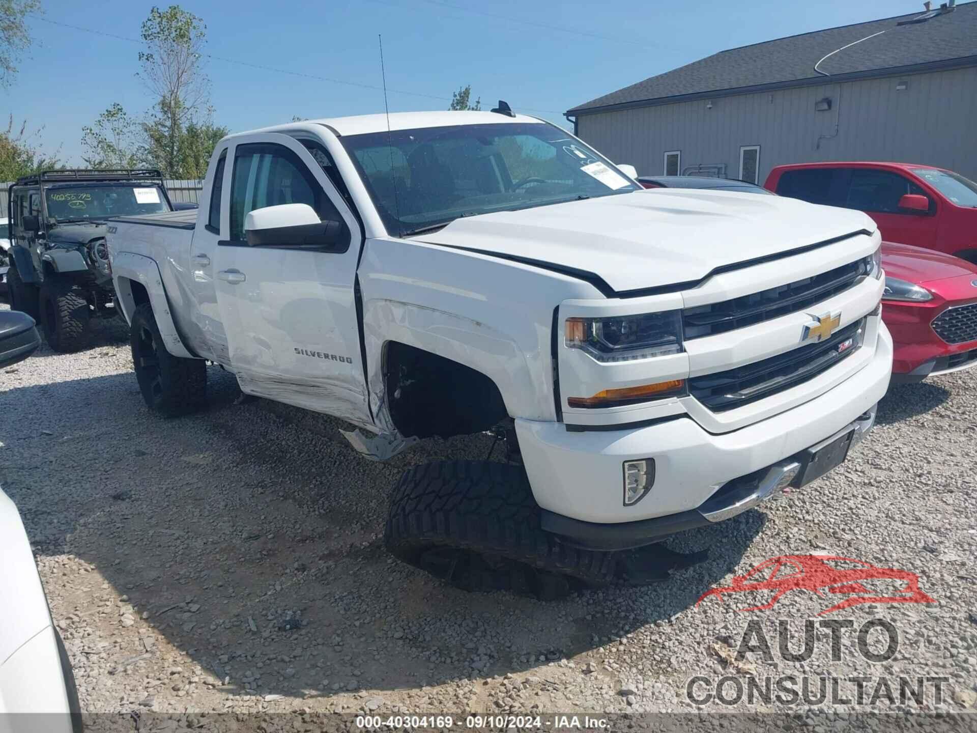 CHEVROLET SILVERADO 1500 2016 - 1GCVKREC7GZ157831