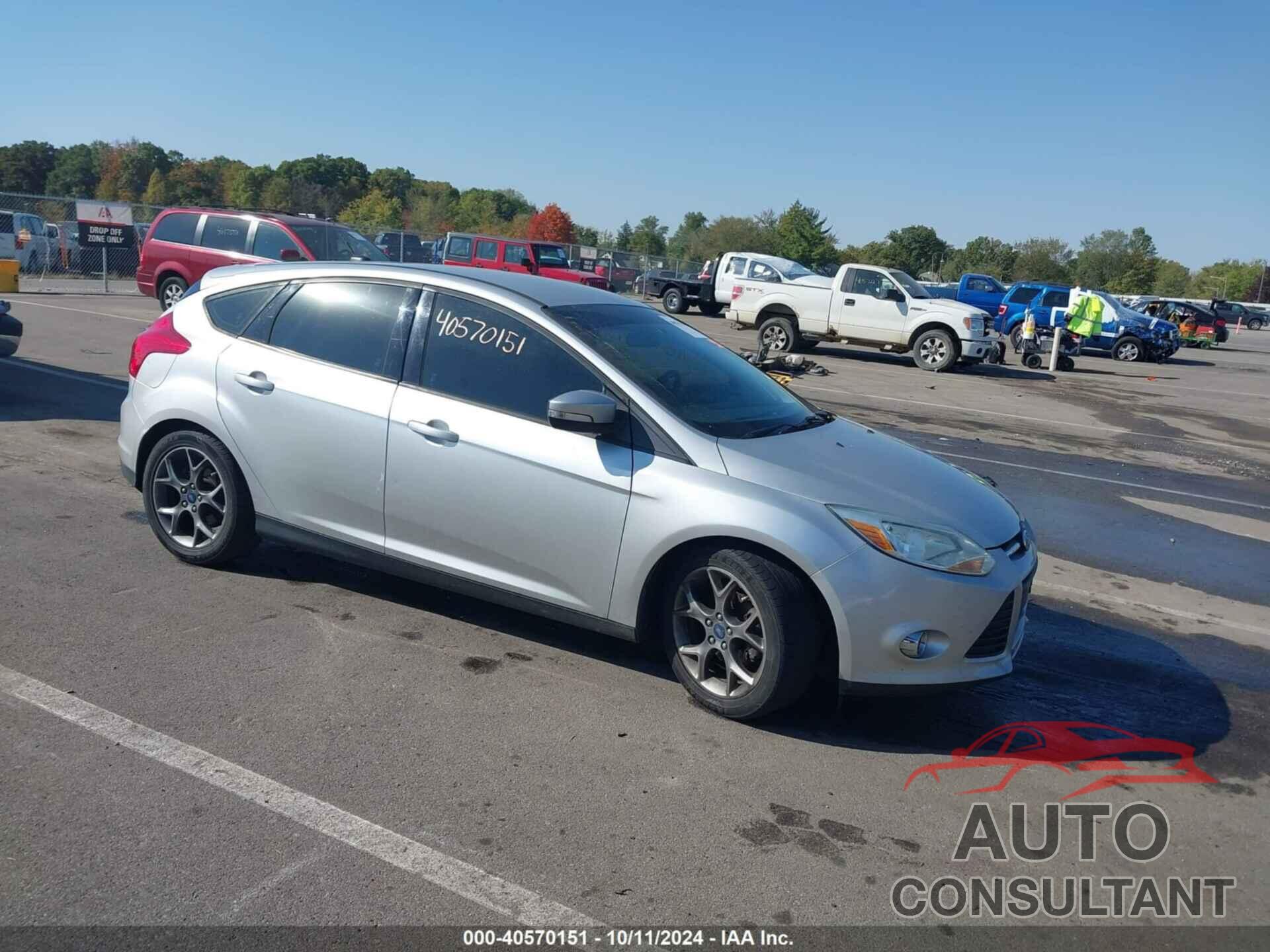 FORD FOCUS 2014 - 1FADP3K27EL422033