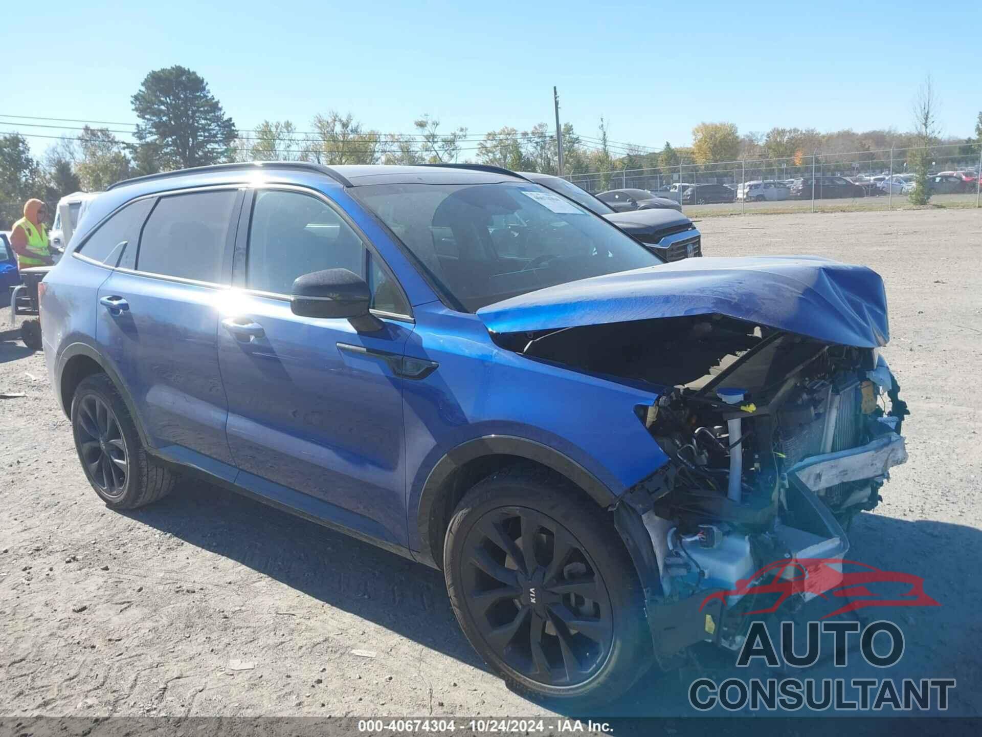 KIA SORENTO 2021 - 5XYRK4LF2MG058670