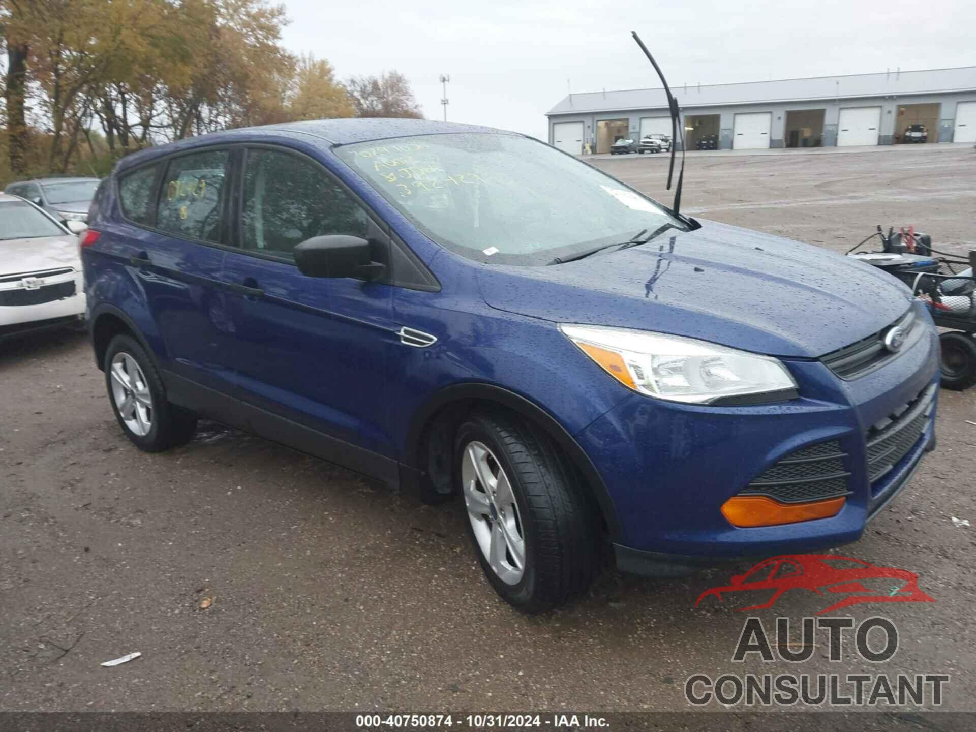 FORD ESCAPE 2015 - 1FMCU0F76FUB92429