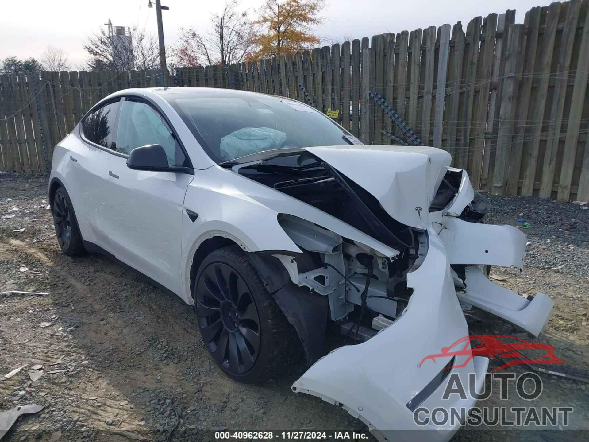 TESLA MODEL Y 2022 - 7SAYGDEF5NF325788