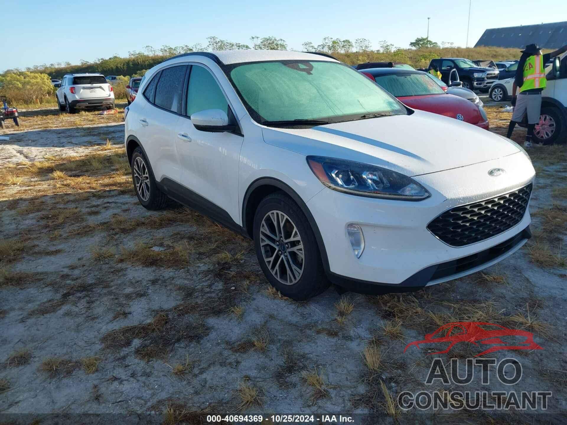 FORD ESCAPE 2020 - 1FMCU0H60LUA24687