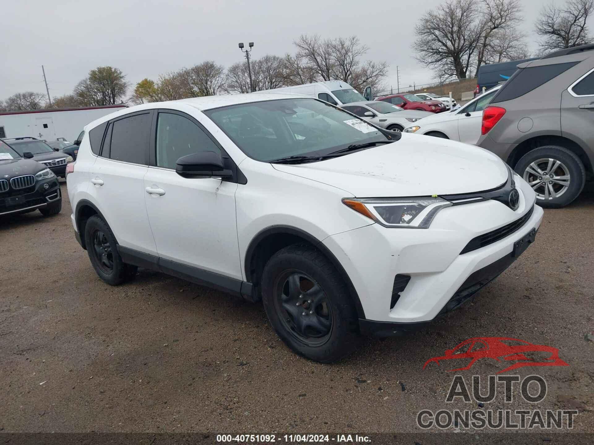 TOYOTA RAV4 2018 - 2T3BFREV9JW711158