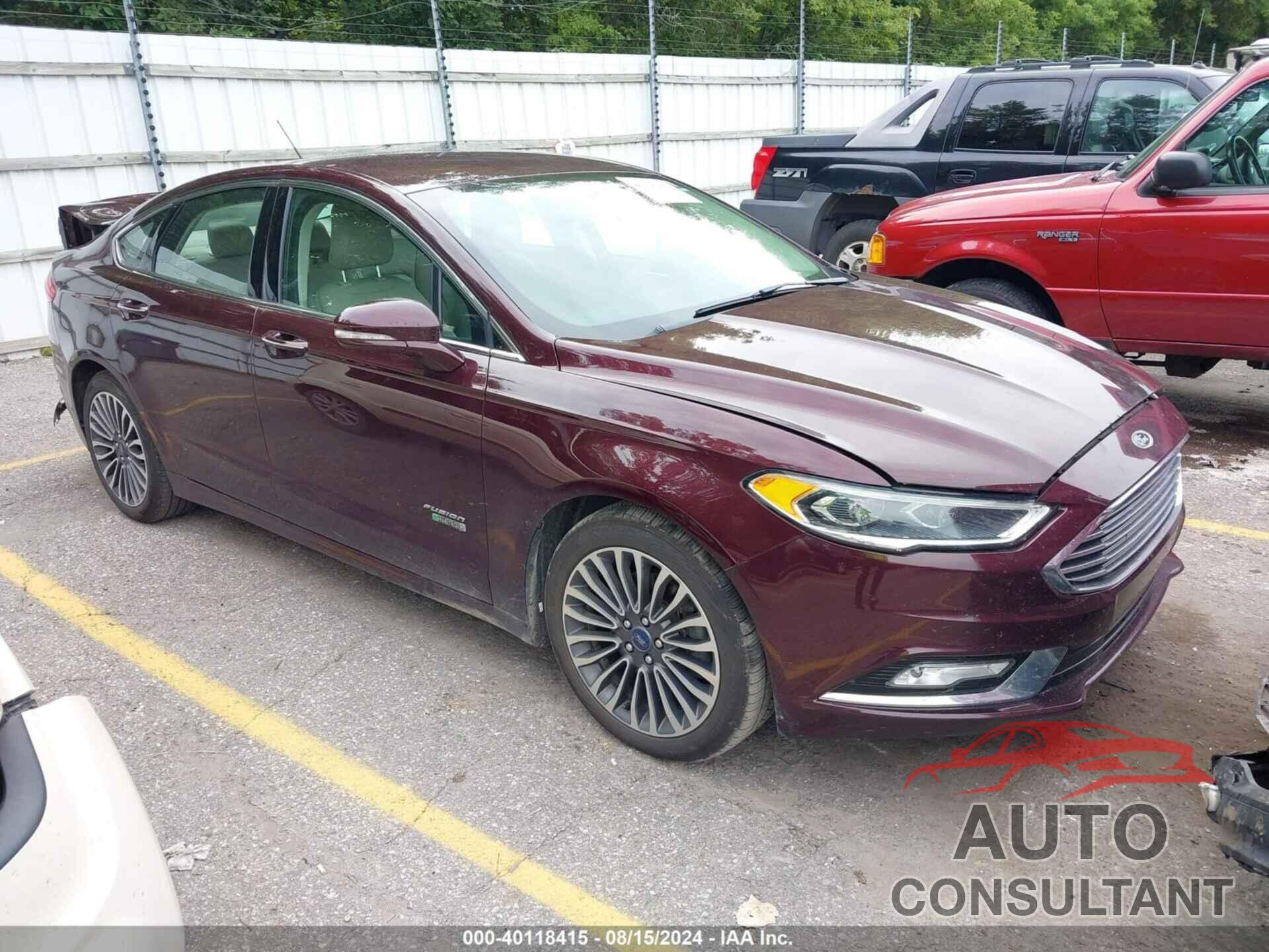 FORD FUSION ENERGI 2017 - 3FA6P0PU2HR104540