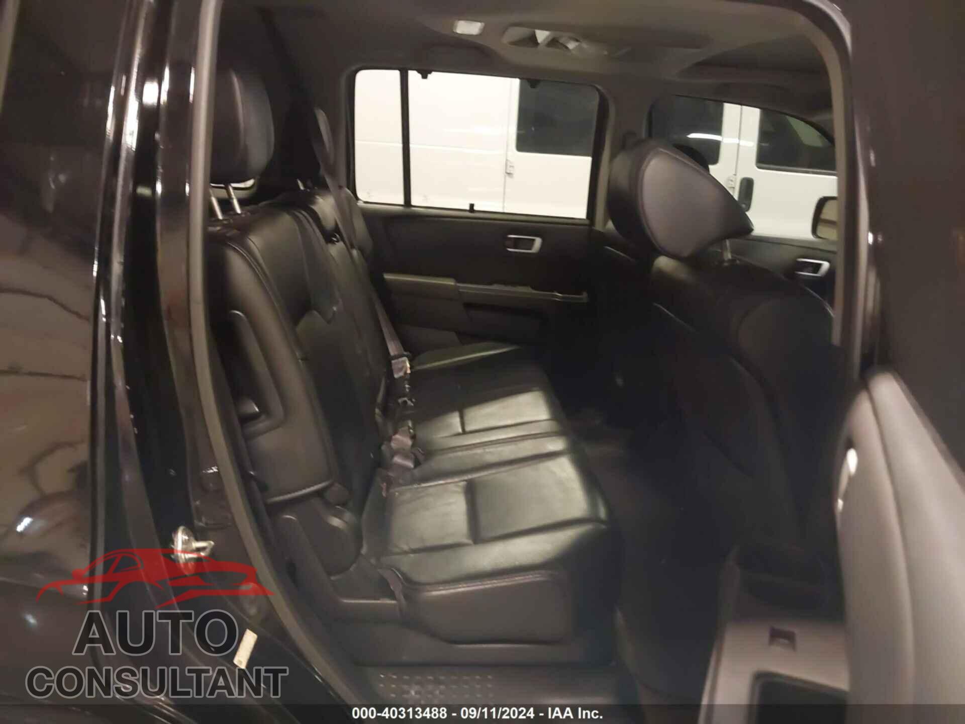 HONDA PILOT 2013 - 5FNYF4H90DB044244