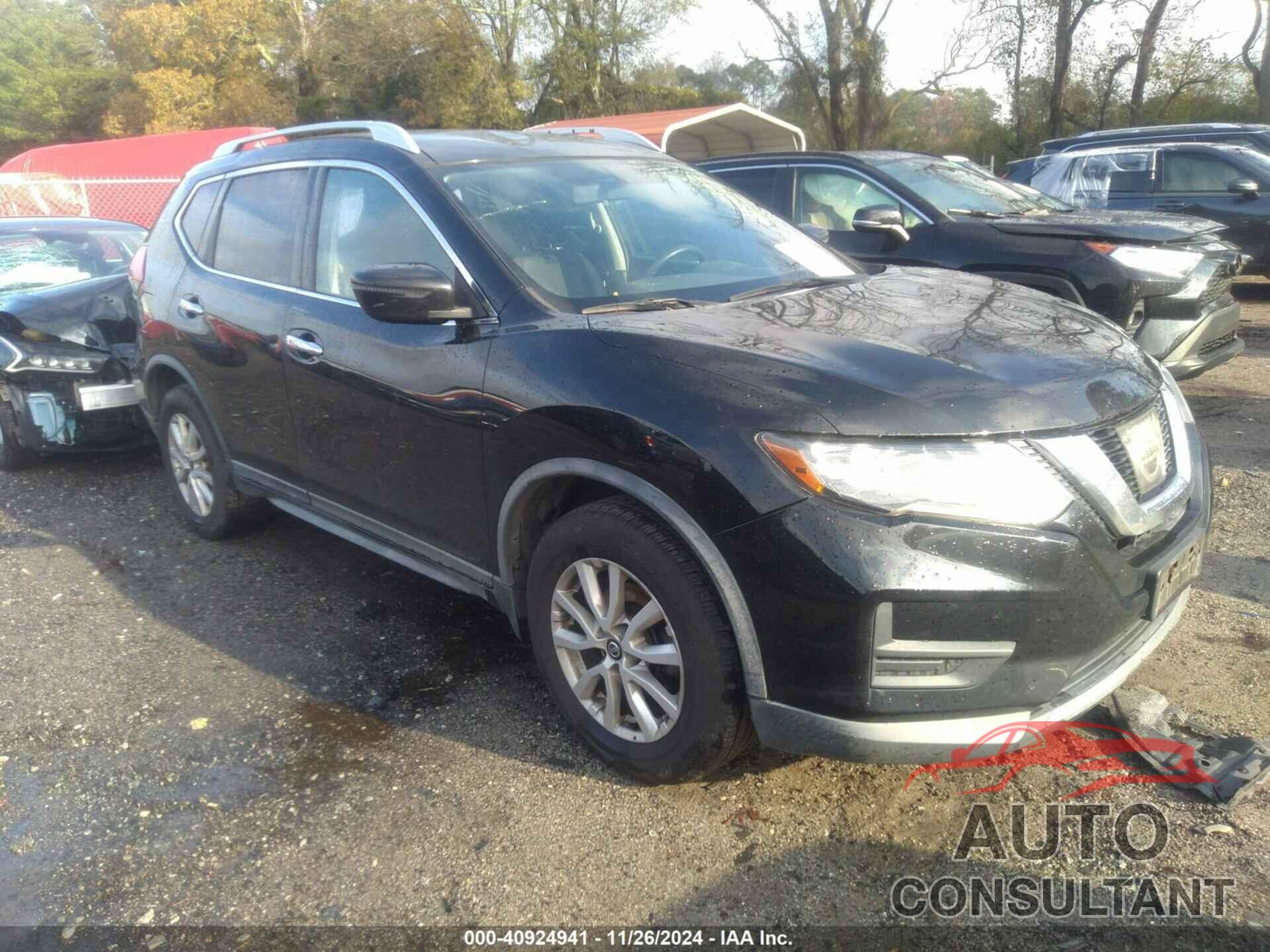 NISSAN ROGUE 2017 - KNMAT2MV7HP606962