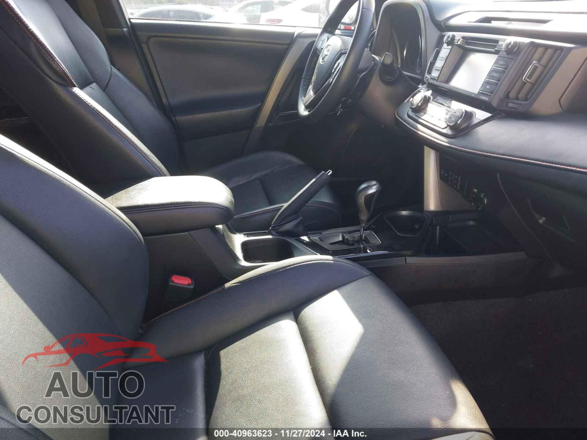 TOYOTA RAV4 2017 - 2T3NFREV3HW375921